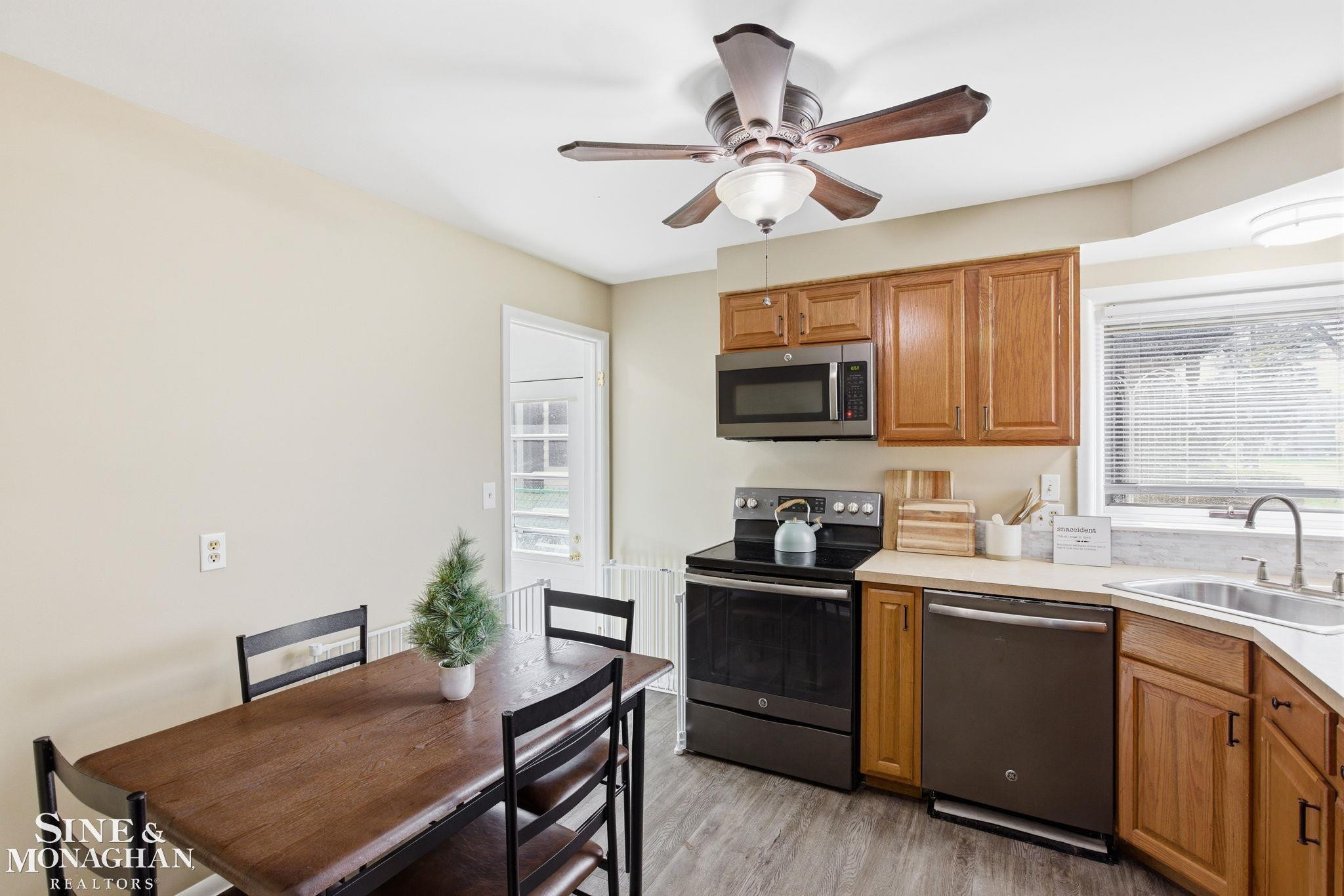 3126 Gratiot Avenue, Port Huron, MI 48060 — Photo 10