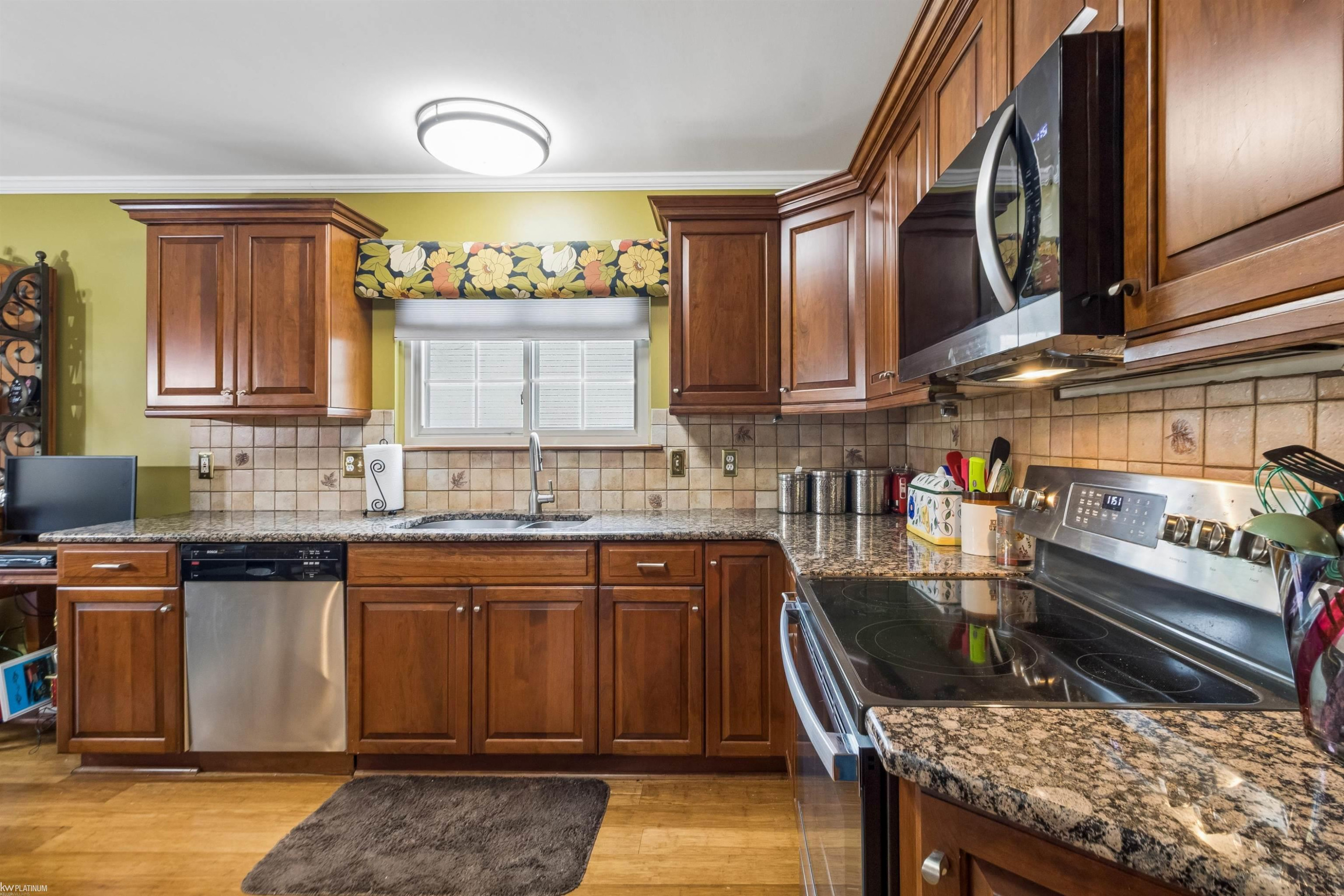22480 Clearwater Drive, Macomb, MI 48044 — Photo 11