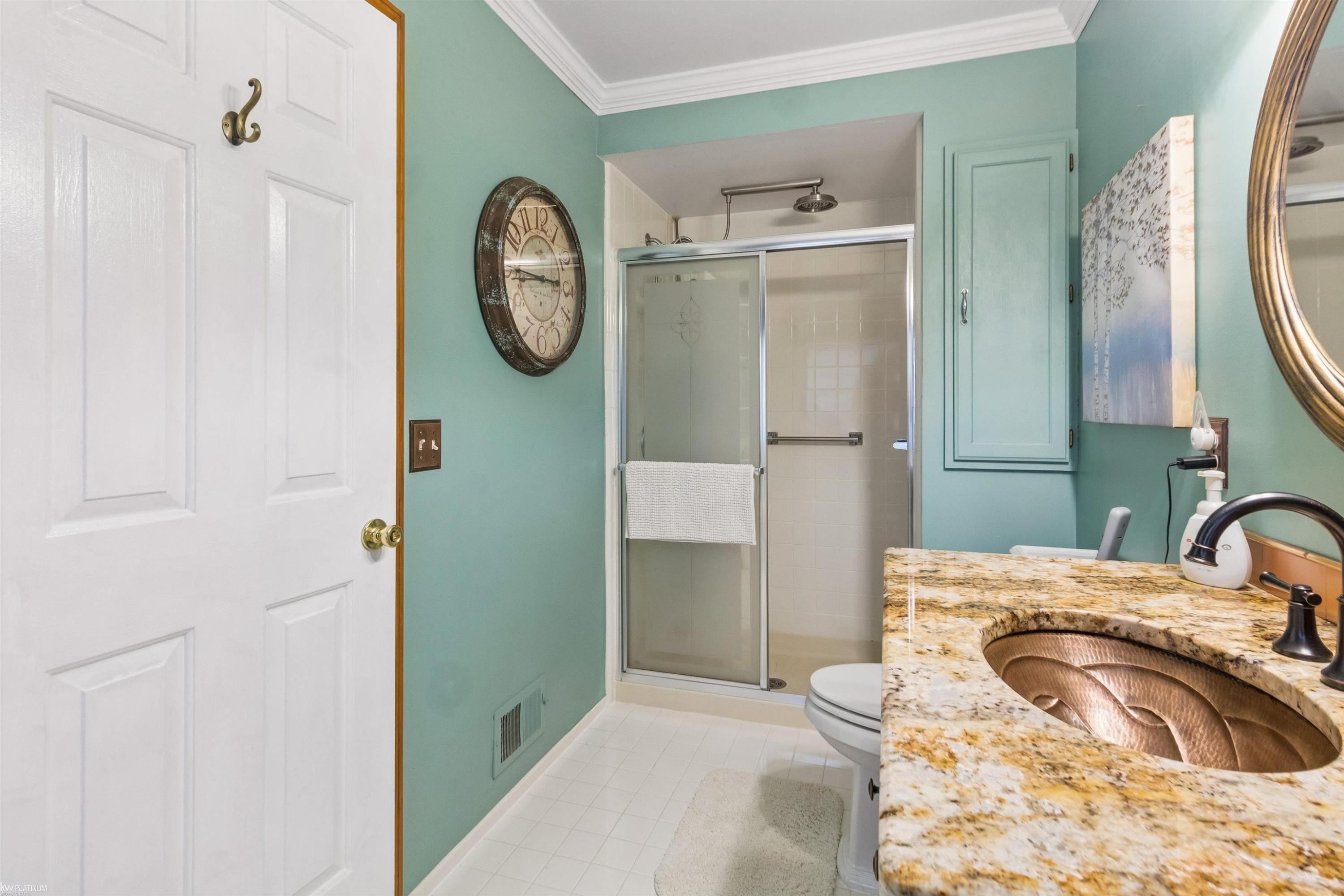 22480 Clearwater Drive, Macomb, MI 48044 — Photo 21