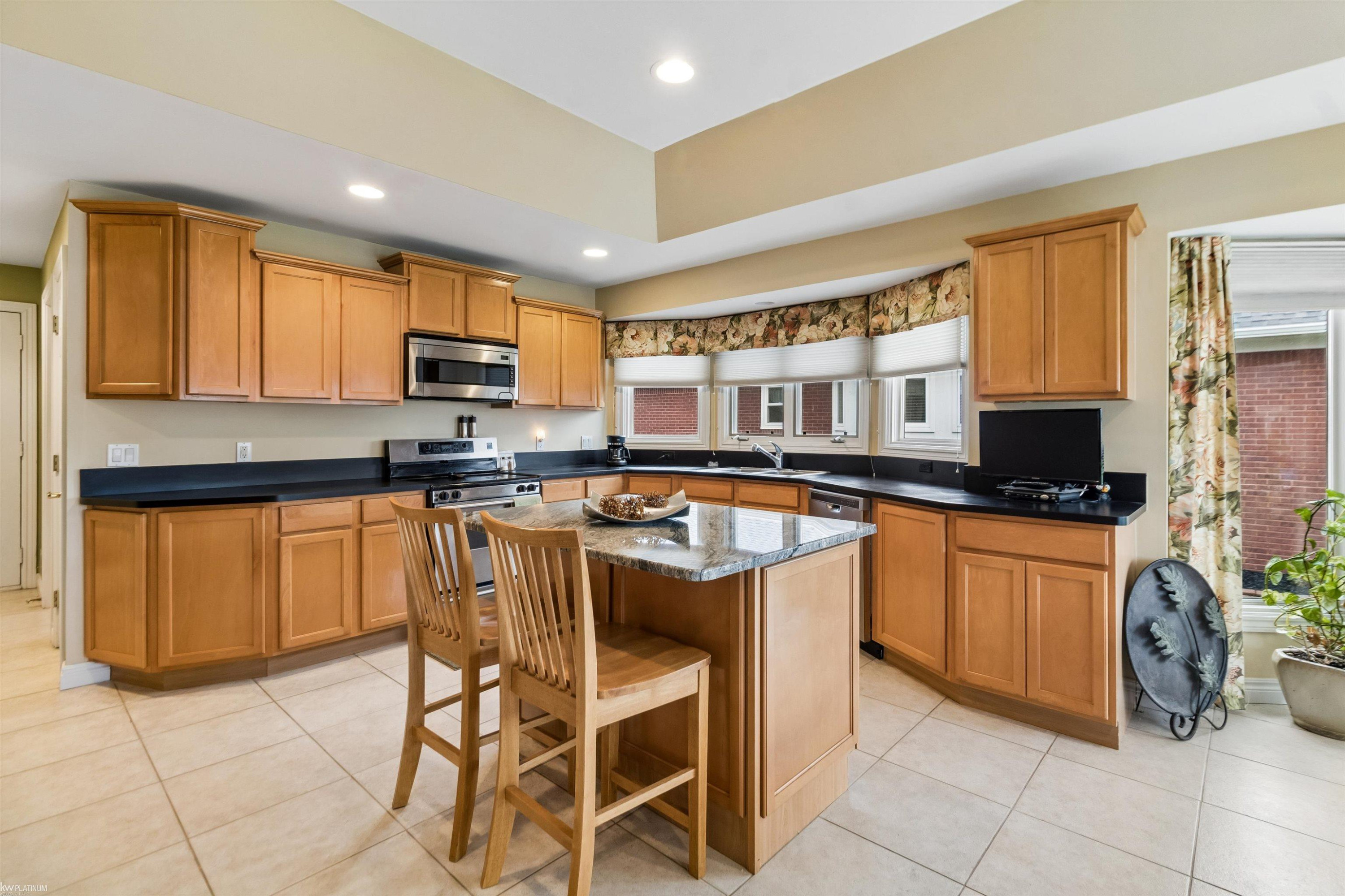 21370 Sabrina Drive, MI 48044 — Photo 5
