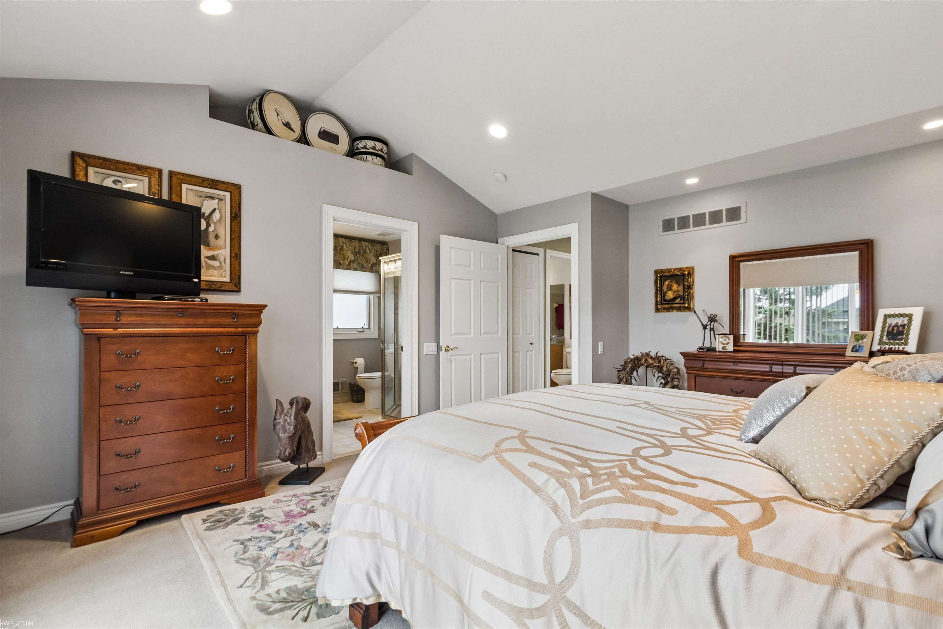 21370 Sabrina Drive, MI 48044 — Photo 20