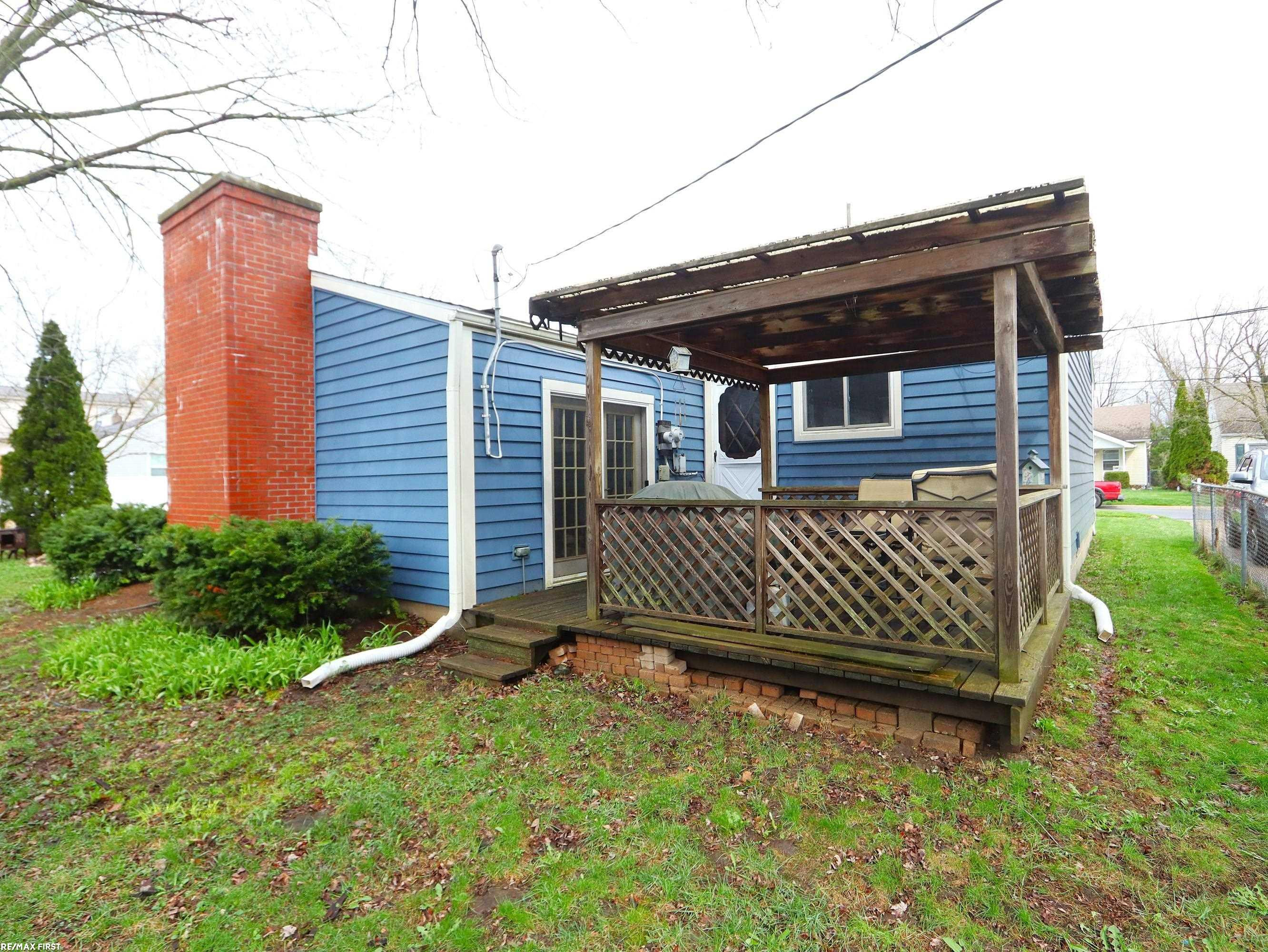 270 Ewell Street, MI 48065 — Photo 5