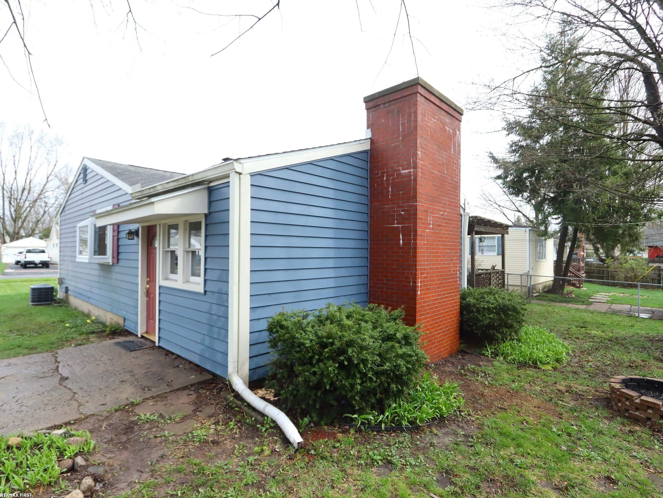 270 Ewell Street, MI 48065 — Photo 23