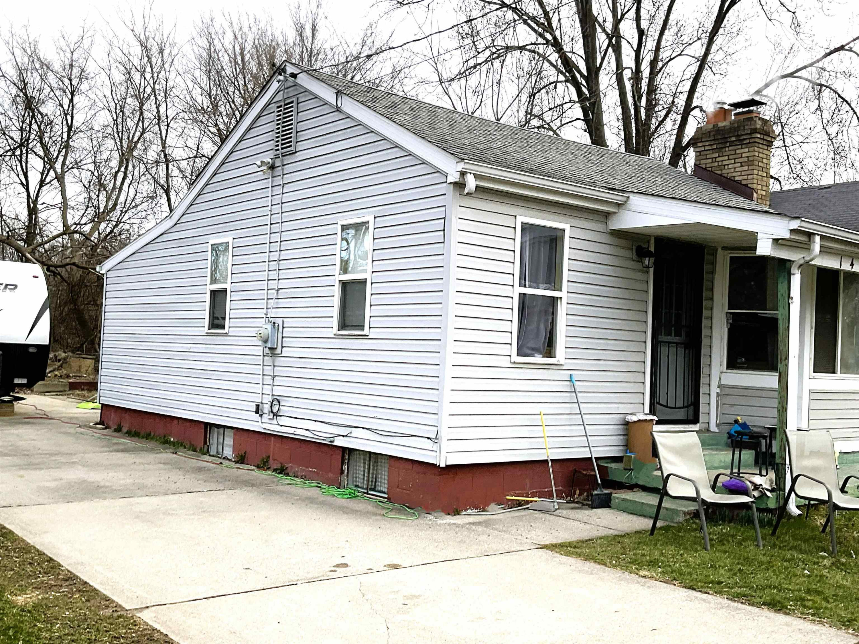 1434 Knickerbocker Avenue, Flint, MI 48505 — Photo 2
