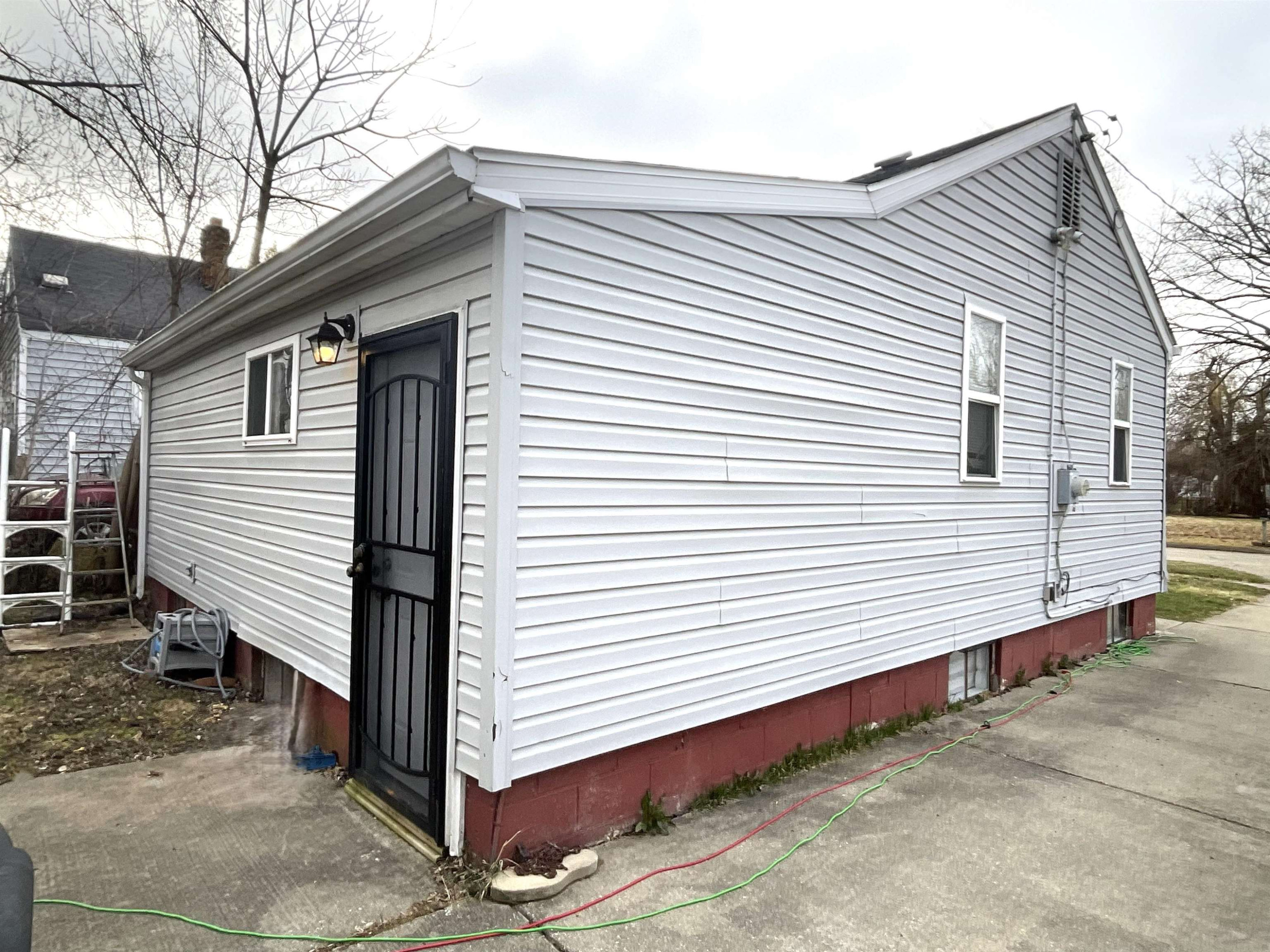 1434 Knickerbocker Avenue, Flint, MI 48505 — Photo 3