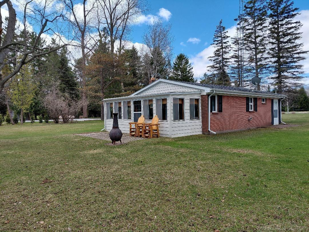 2817 W SE Cobblestone Court UNIT 11, Kentwood, MI, 49512