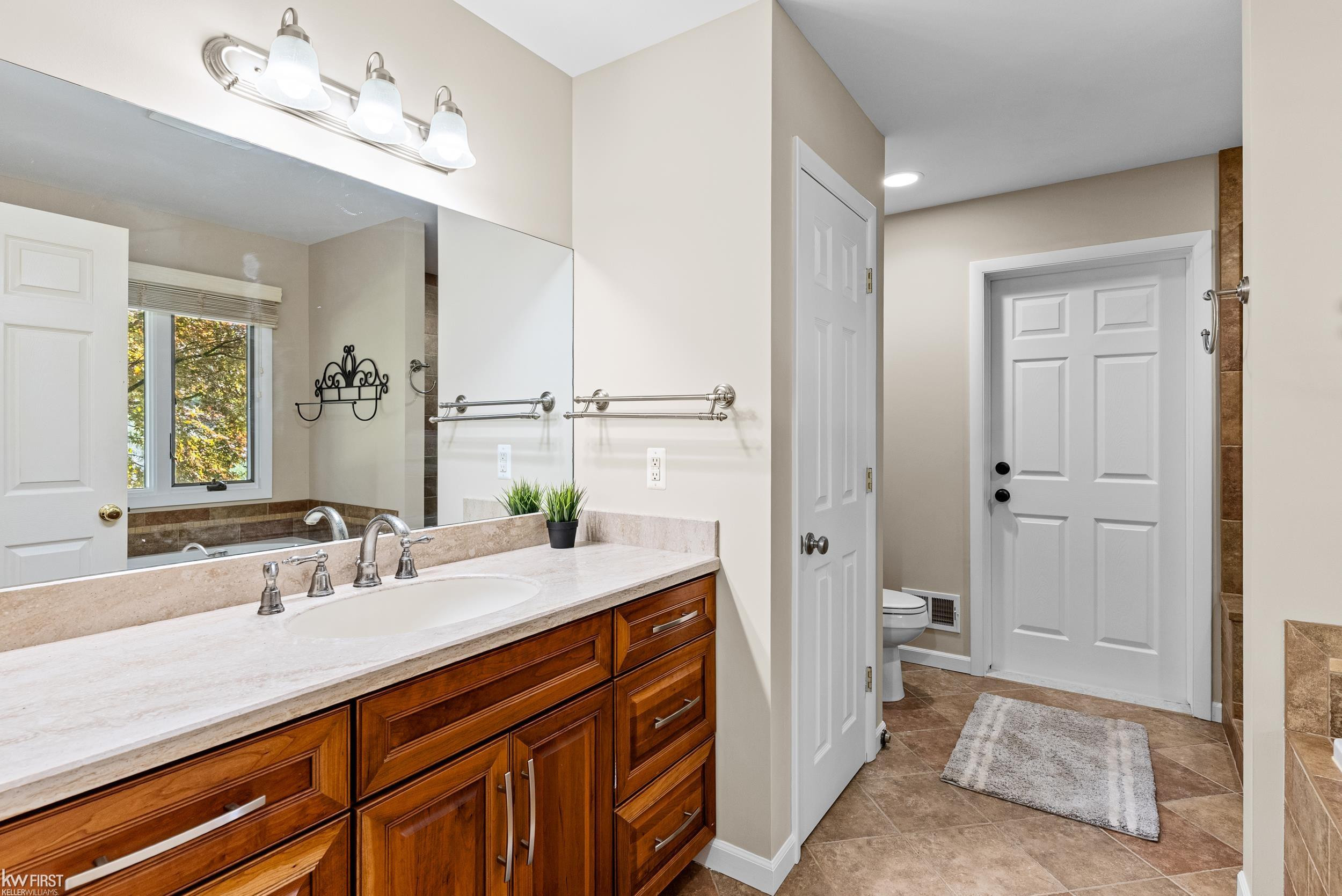 1061 Rose Center Road, Fenton, MI 48430 — Photo 31