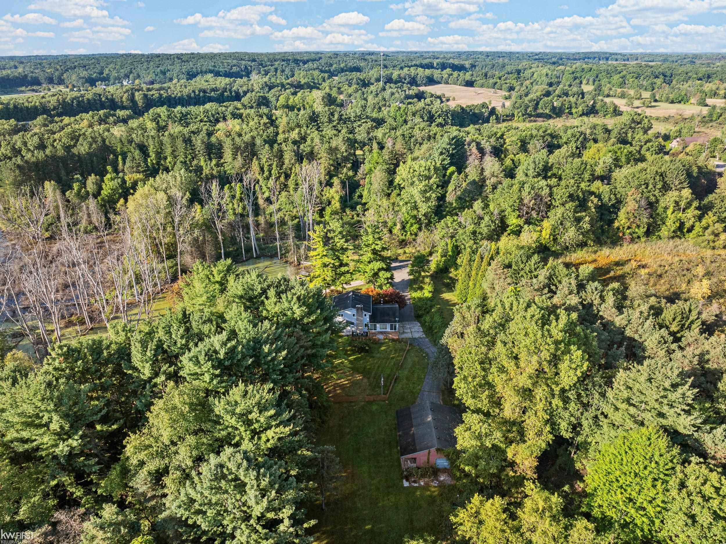 1061 Rose Center Road, Fenton, MI 48430 — Photo 45