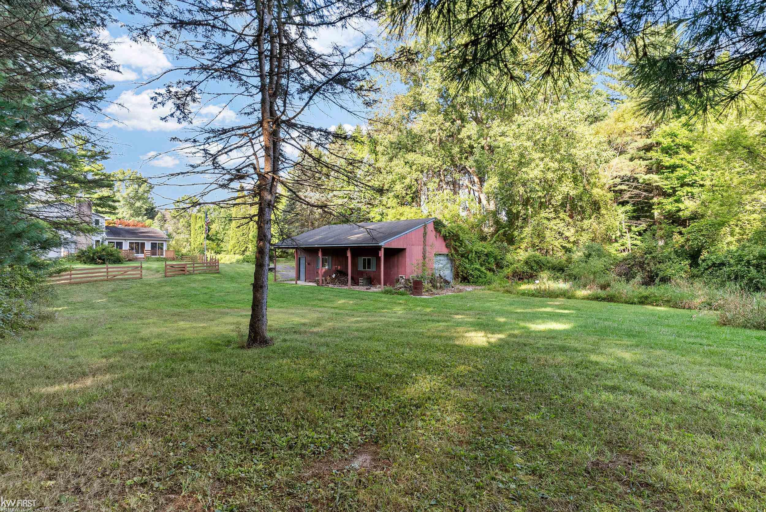 1061 Rose Center Road, Fenton, MI 48430 — Photo 53