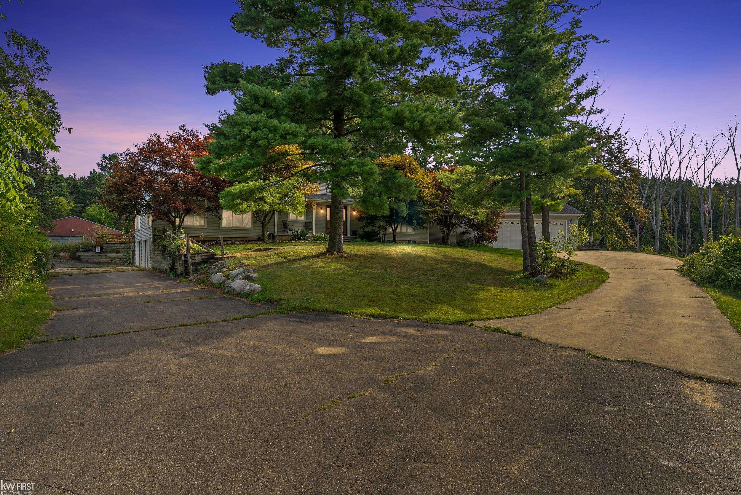 1061 Rose Center Road, Fenton, MI 48430 — Photo 62