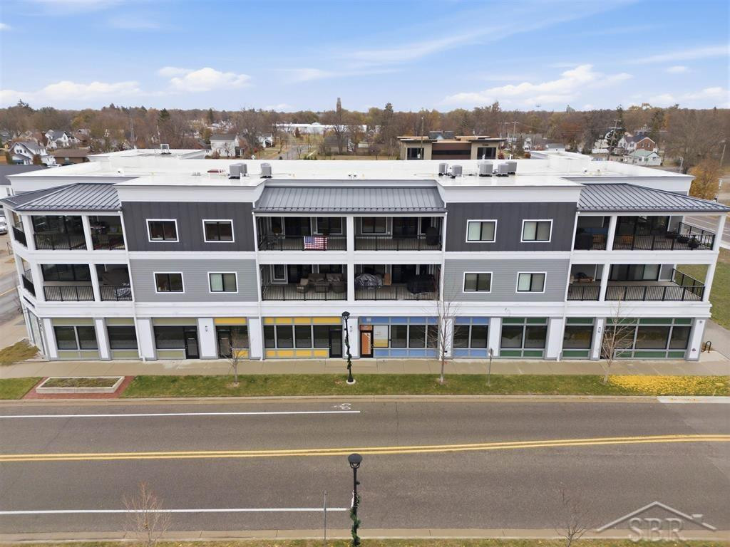 201 E Ellsworth Street, 302, Midland, MI 48640 — front exterior