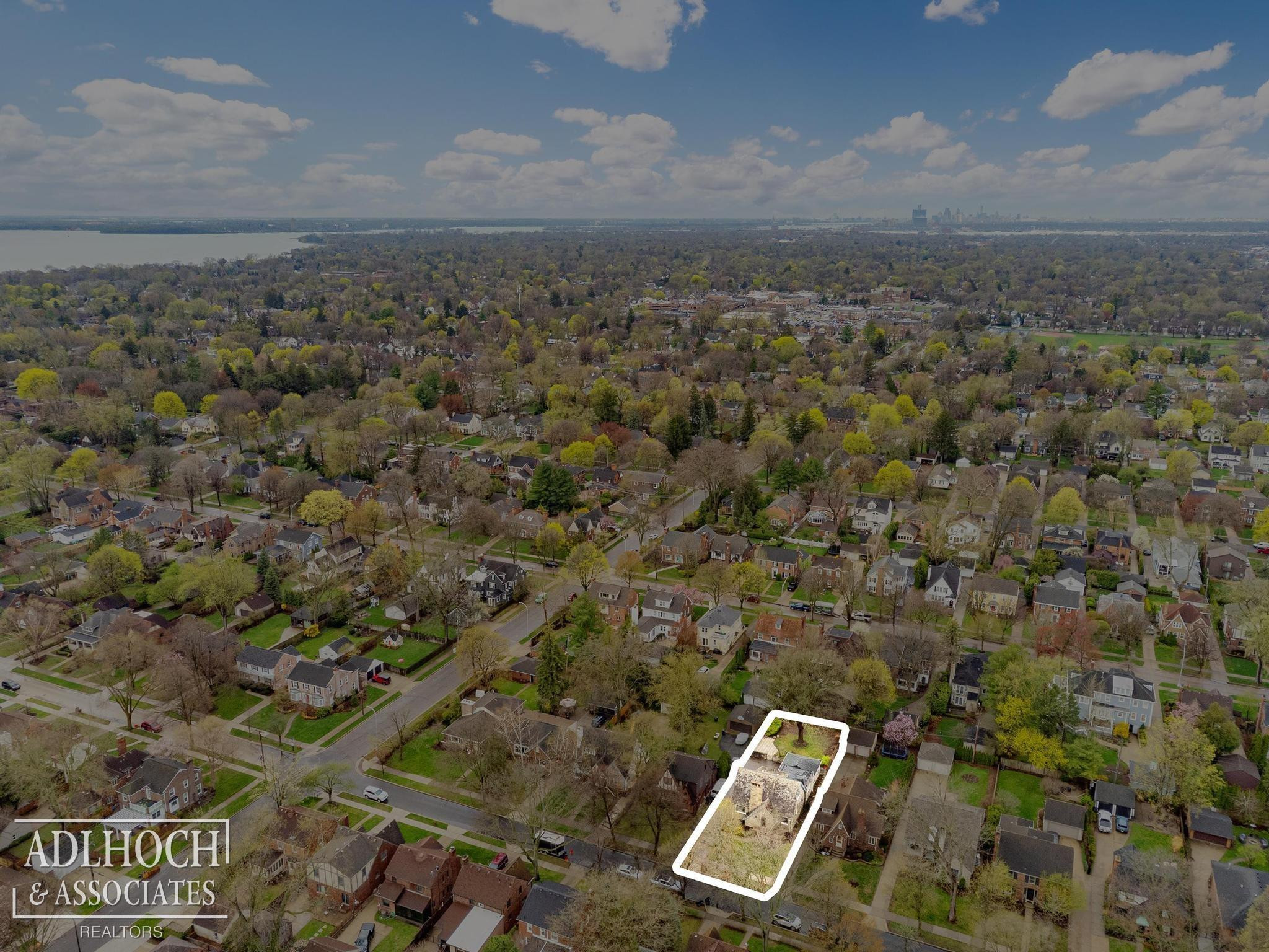 601 Fisher Road, Grosse Pointe, MI 48230 — Photo 30