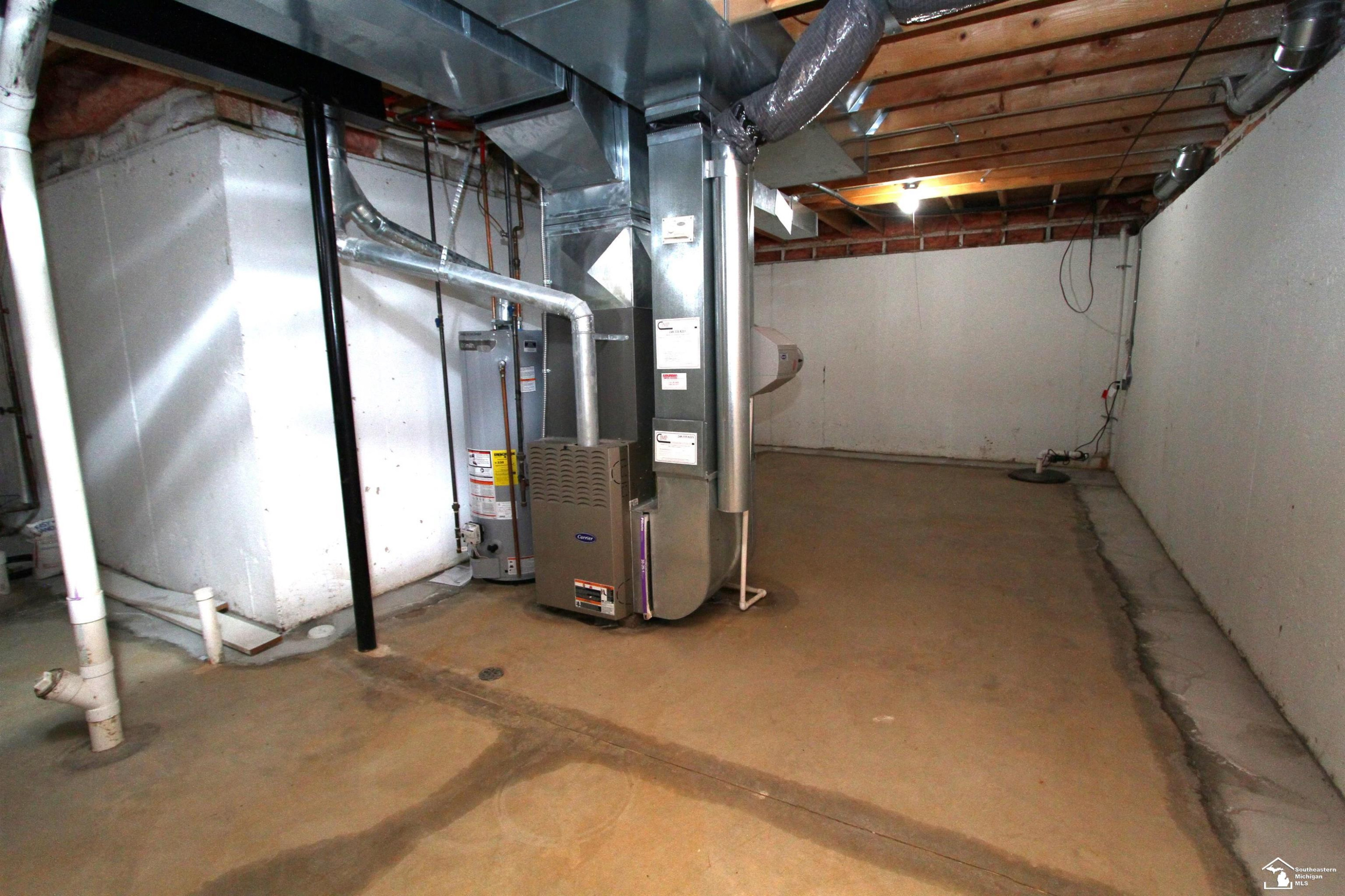 35773 Surrey Court, Romulus, MI 48174 — Photo 32