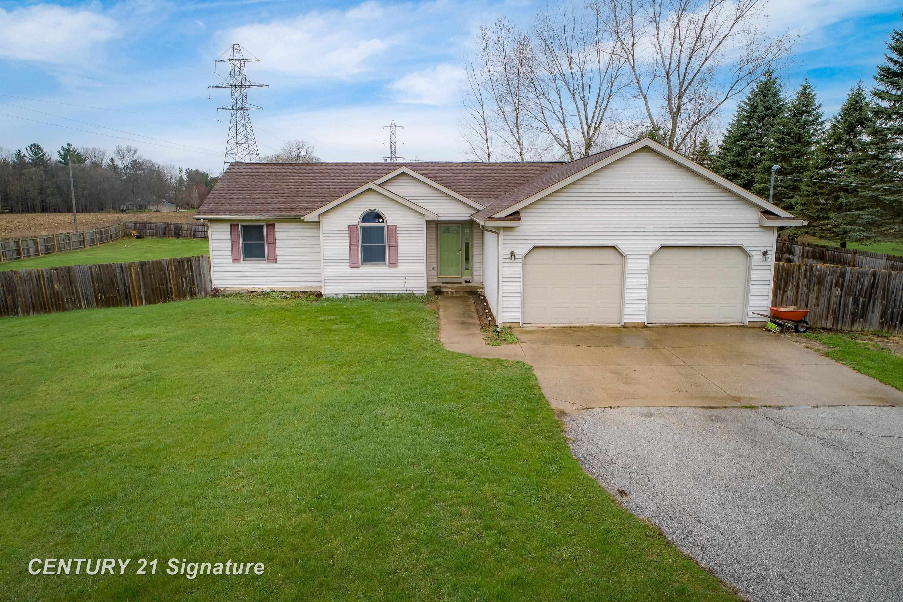 5501 N River Road, Freeland, MI 48623 — Photo 2