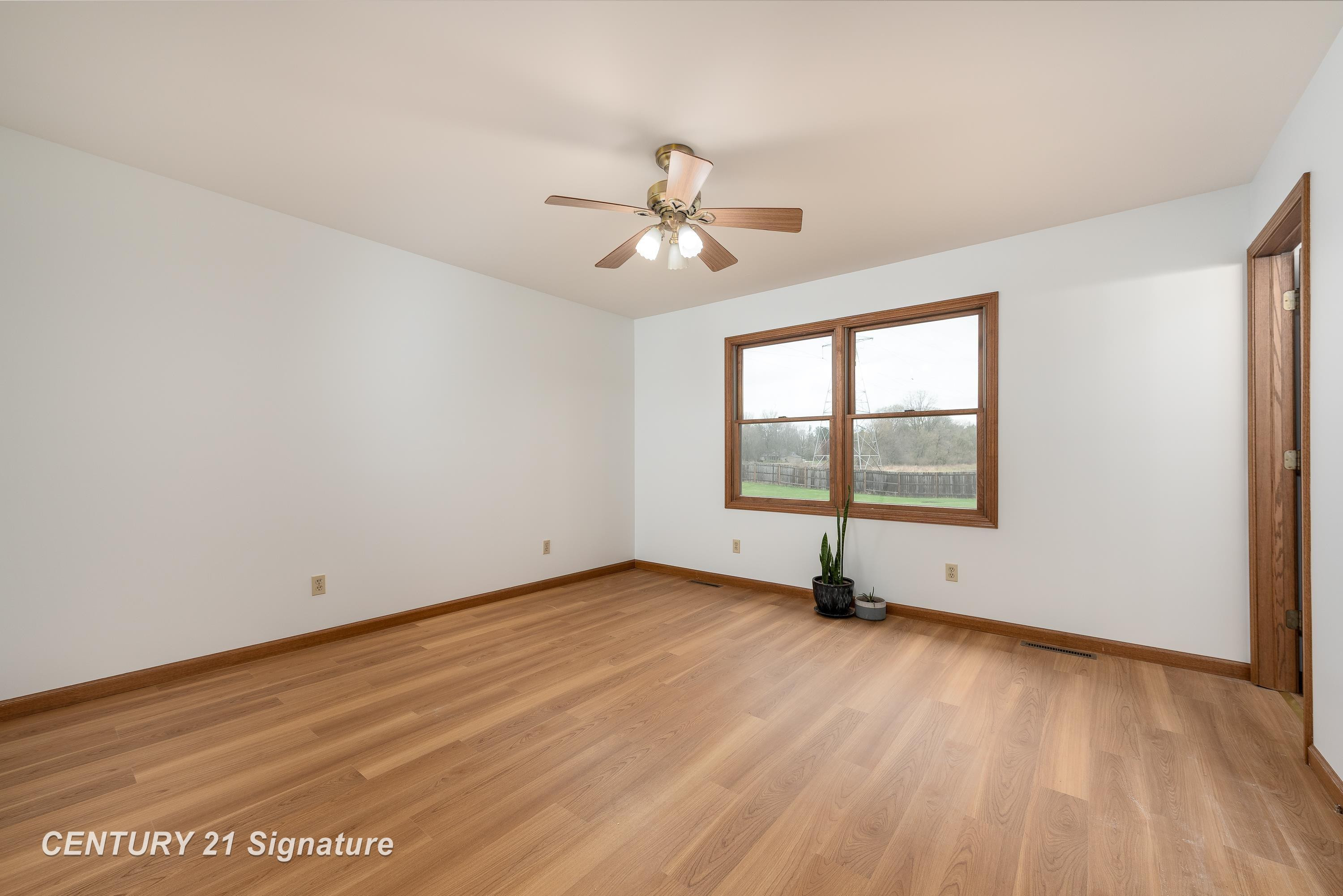 5501 N River Road, Freeland, MI 48623 — Photo 23