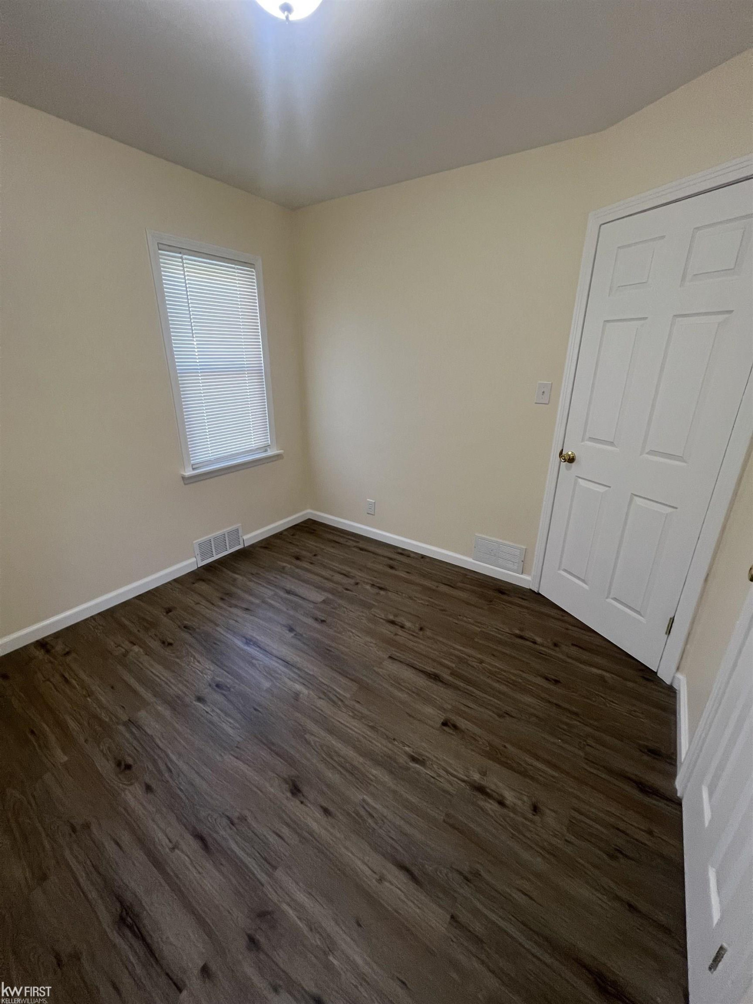 4533 Pengelly Rd Road, Flint, MI 48507 — Photo 21