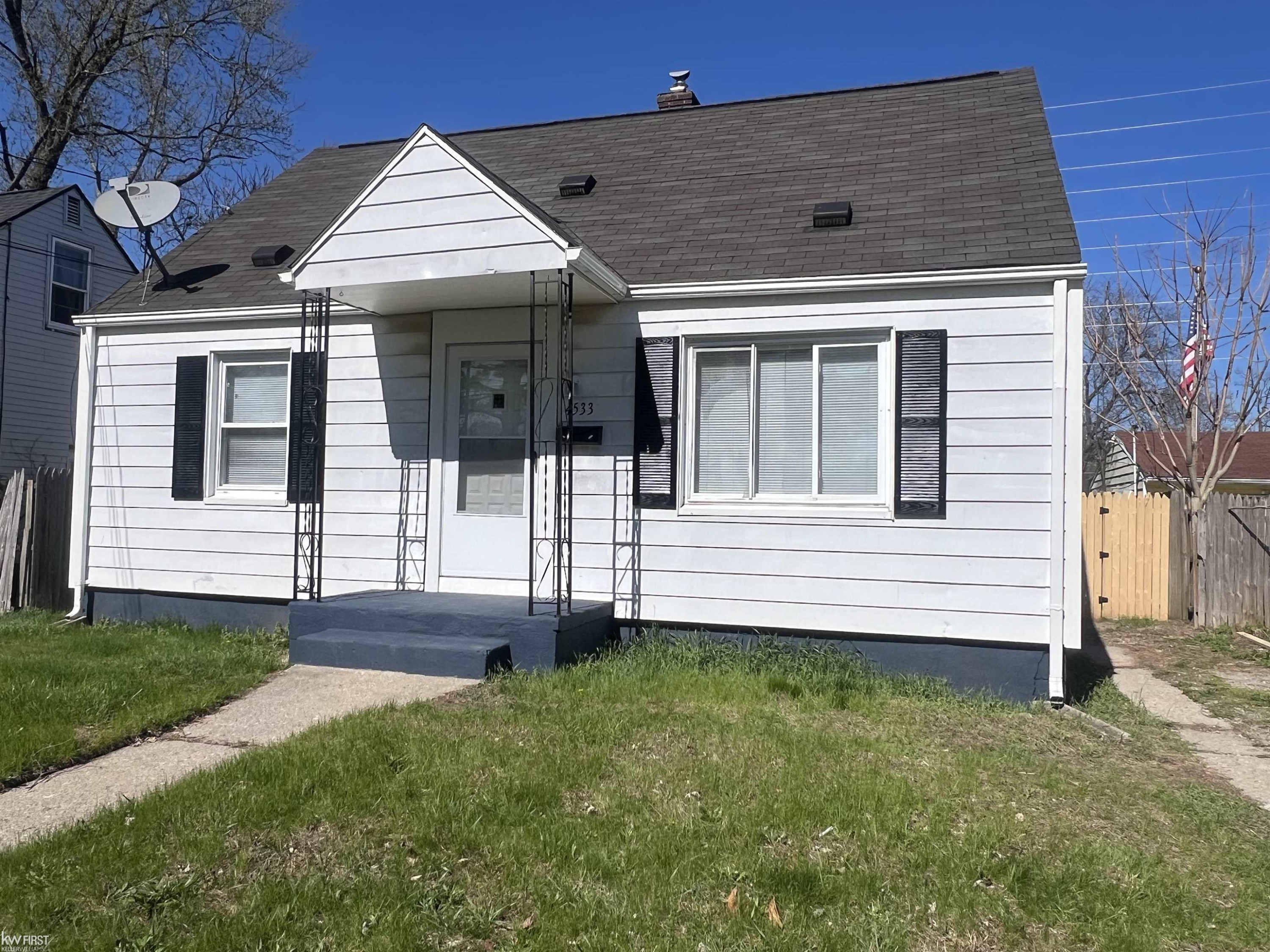 4533 Pengelly Rd Road, Flint, MI 48507 — Photo 3