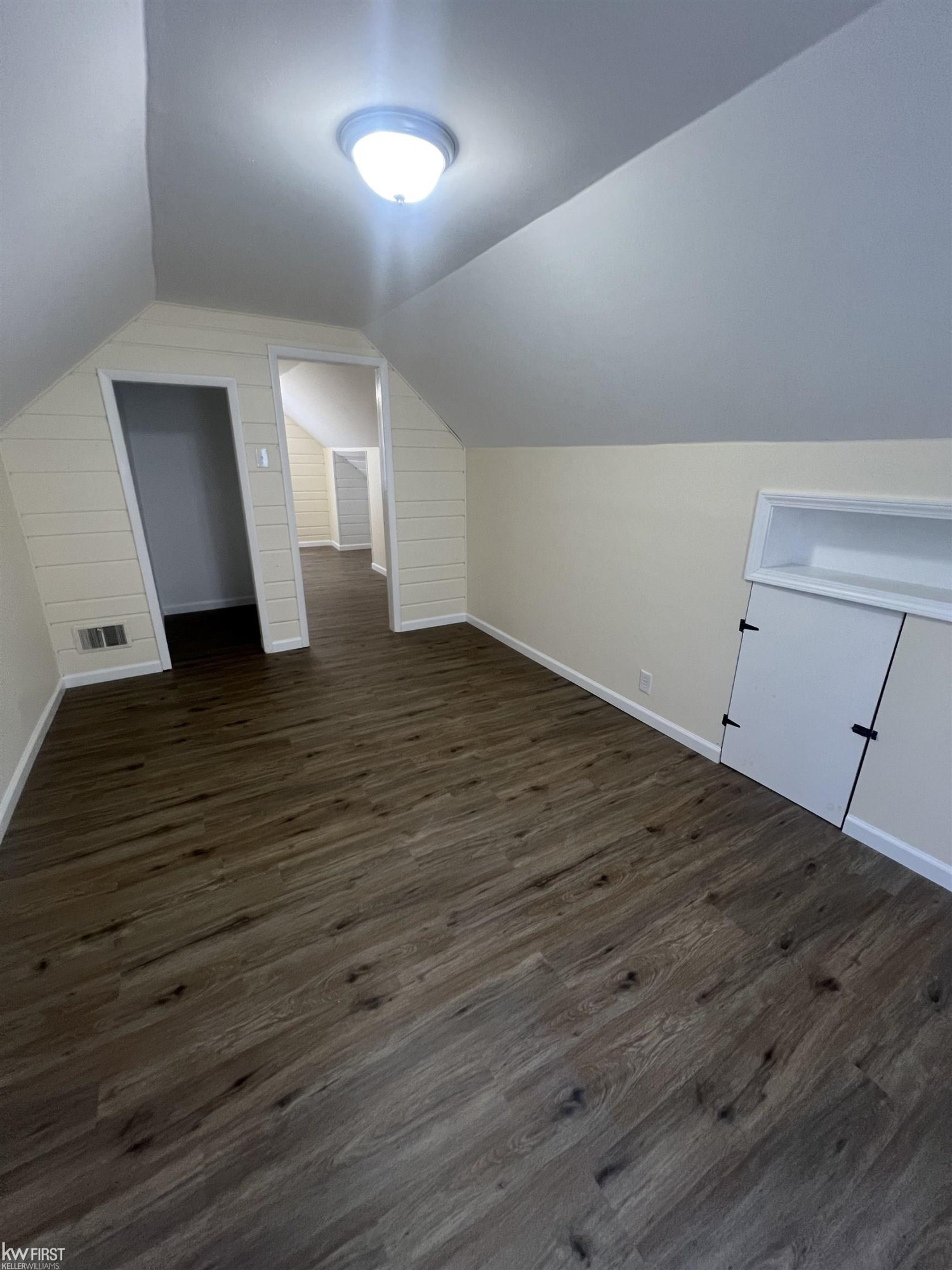 4533 Pengelly Rd Road, Flint, MI 48507 — Photo 11