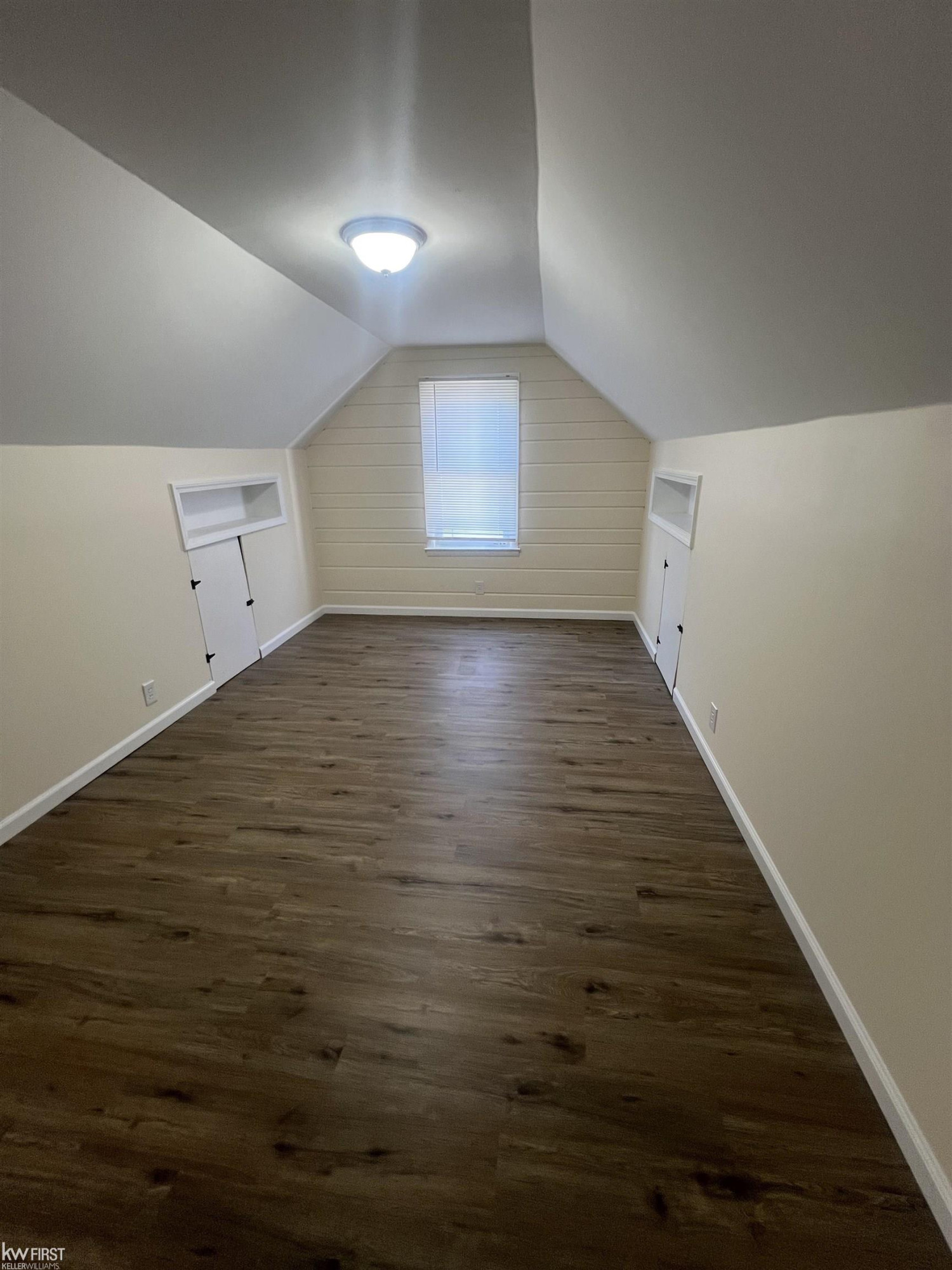 4533 Pengelly Rd Road, Flint, MI 48507 — Photo 12