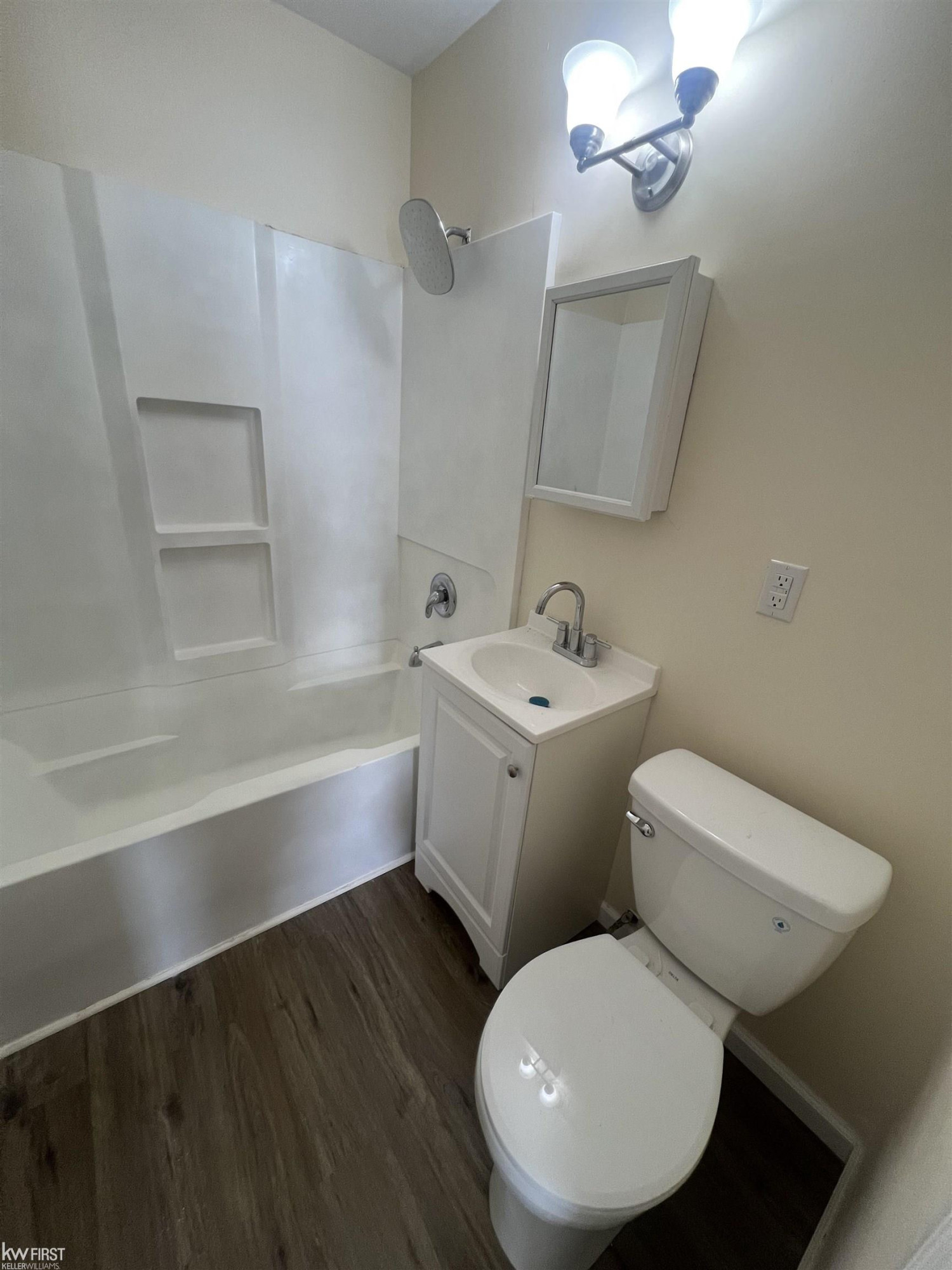 4533 Pengelly Rd Road, Flint, MI 48507 — Photo 16