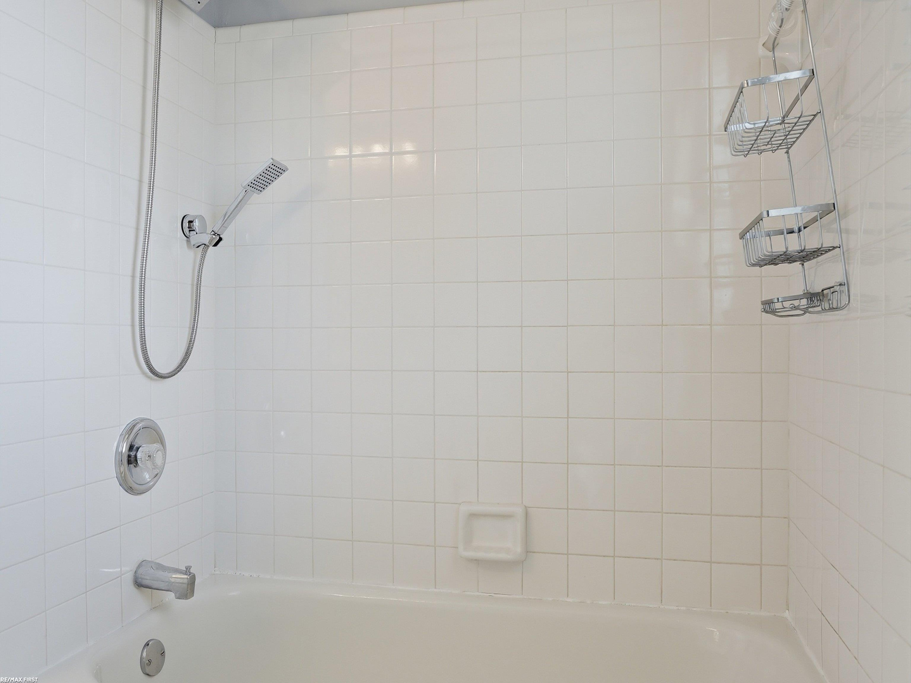 17857 Nick Drive, Macomb, MI 48044 — Photo 38