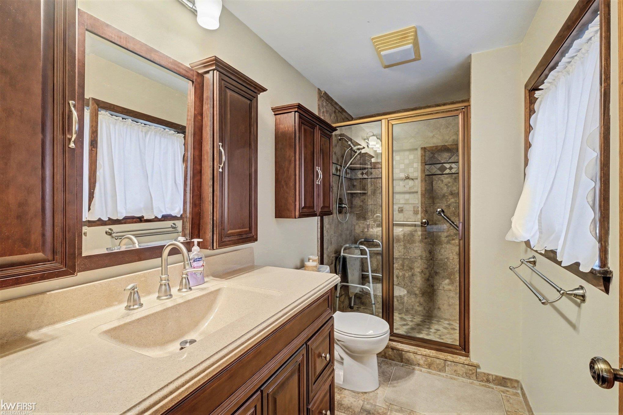 2519 Solarwood Drive, Davison, MI 48423 — Photo 17