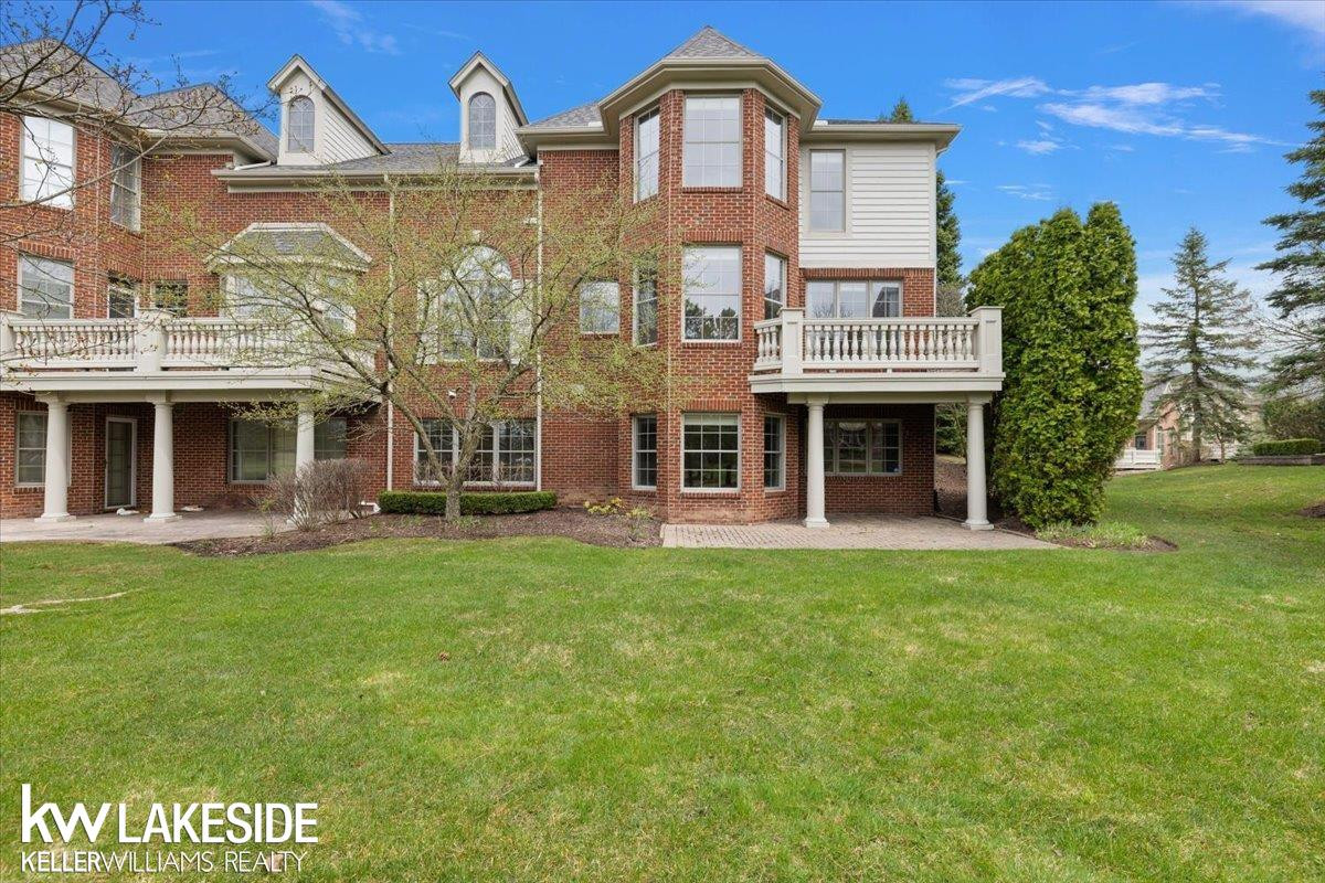2879 Hastings Court, MI 48306 — Photo 8