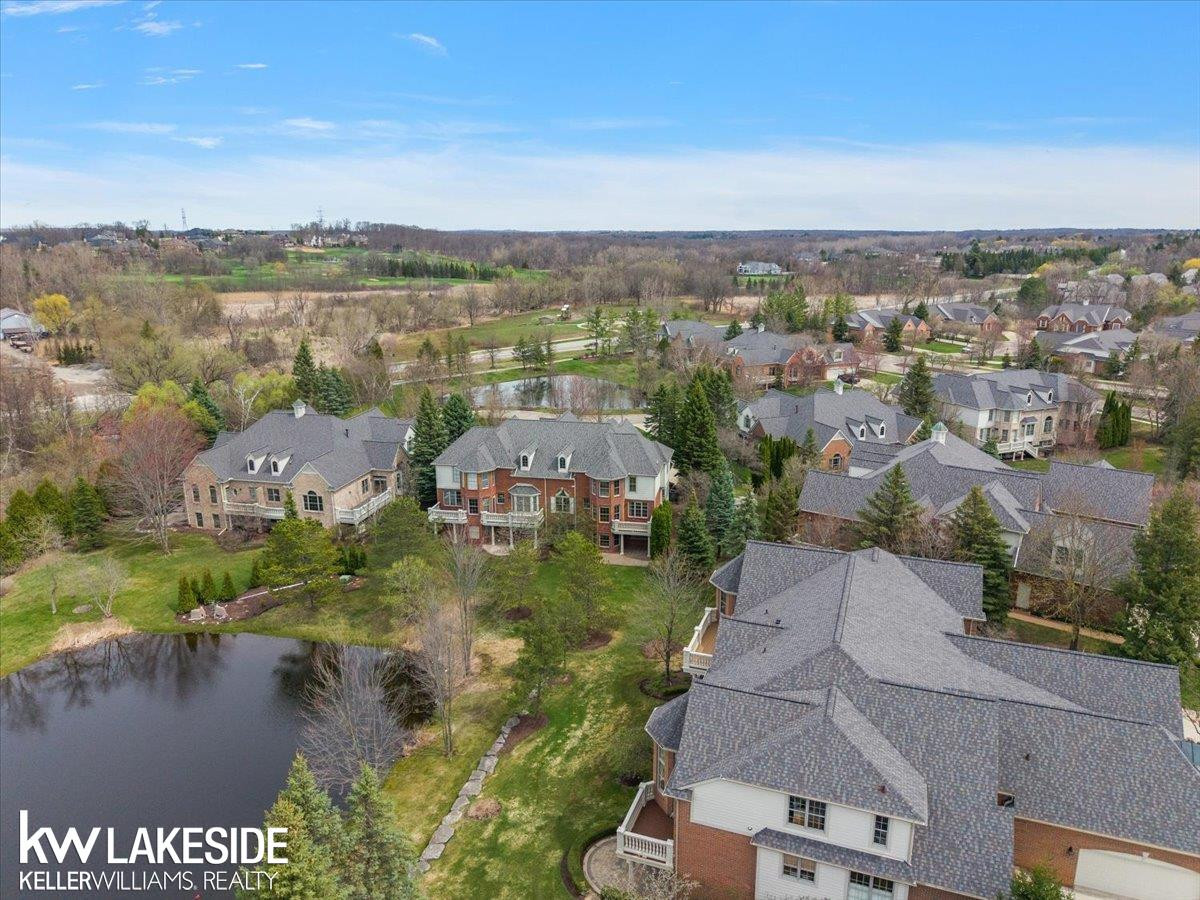 2879 Hastings Court, MI 48306 — Photo 15