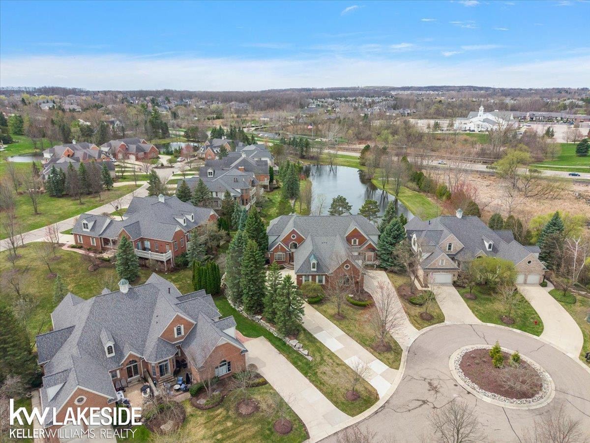 2879 Hastings Court, MI 48306 — Photo 16