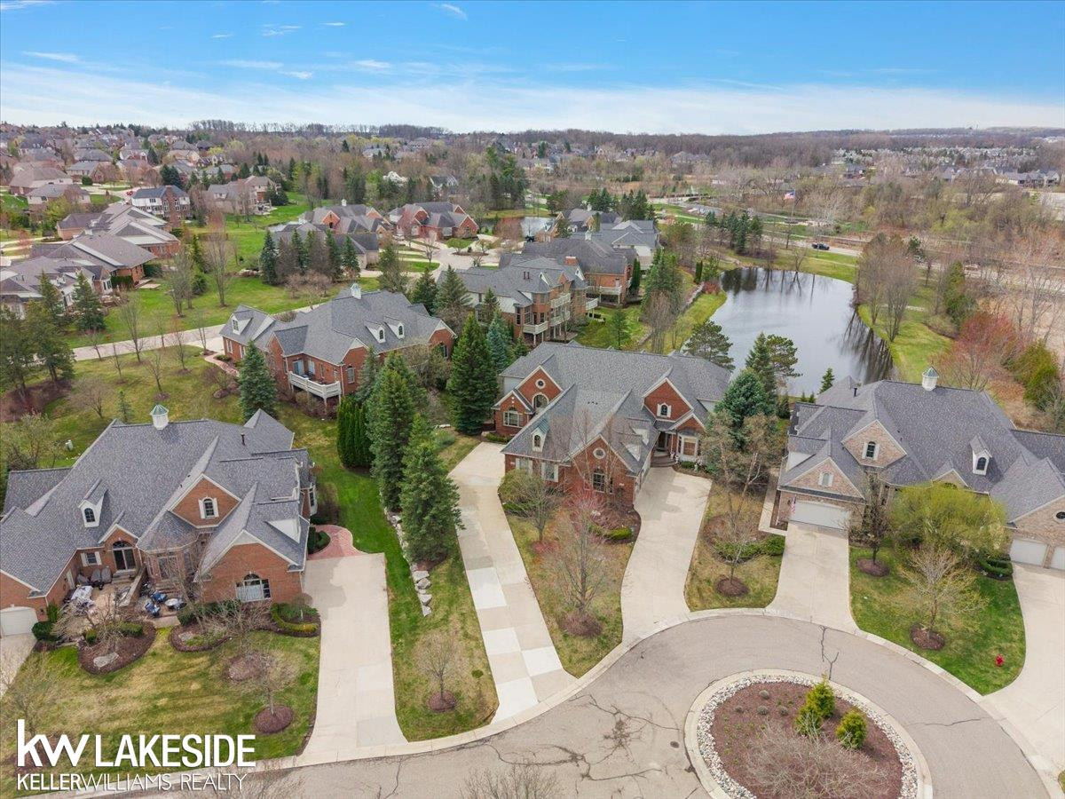 2879 Hastings Court, MI 48306 — Photo 18