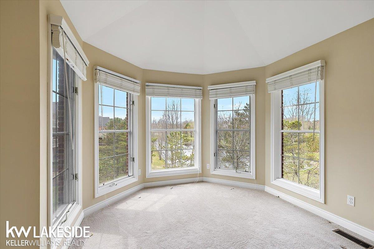2879 Hastings Court, MI 48306 — Photo 71