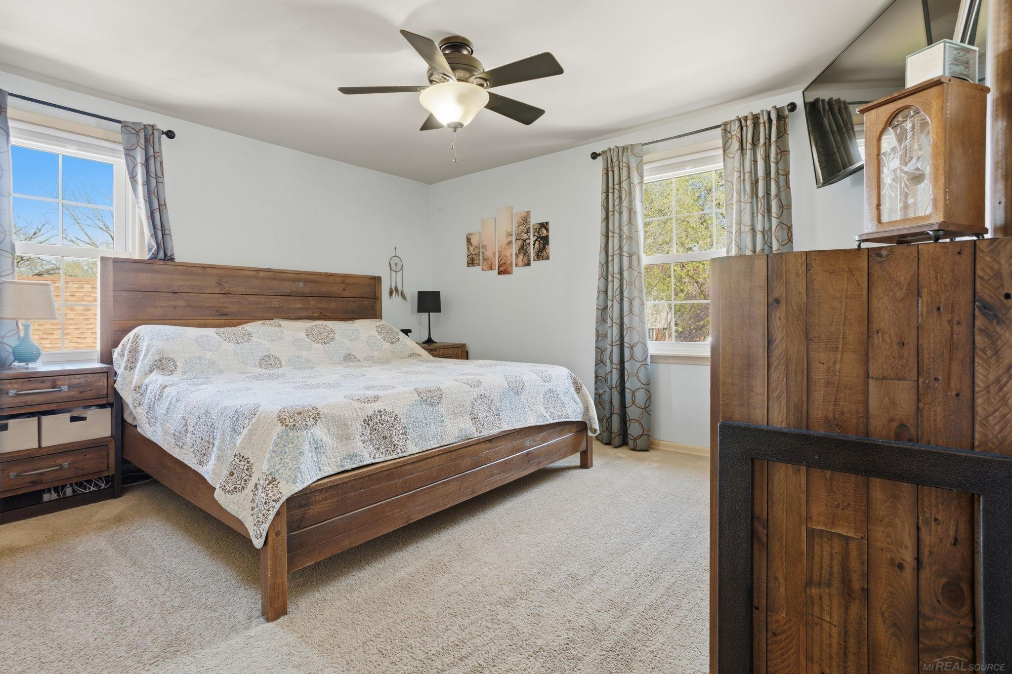 2073 Hawthorne Road, Grosse Pointe Woods, MI 48236 — Photo 15