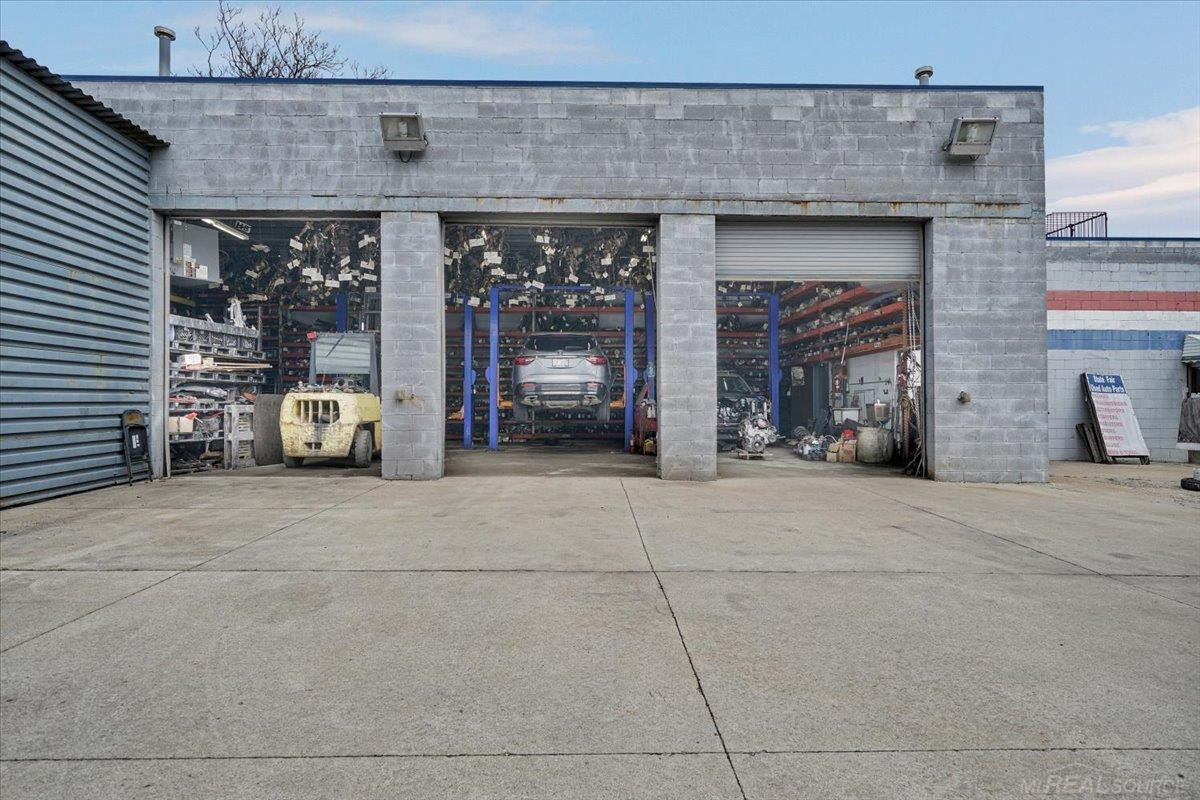 20011 John R Street, Detroit, MI 48203 — Photo 11