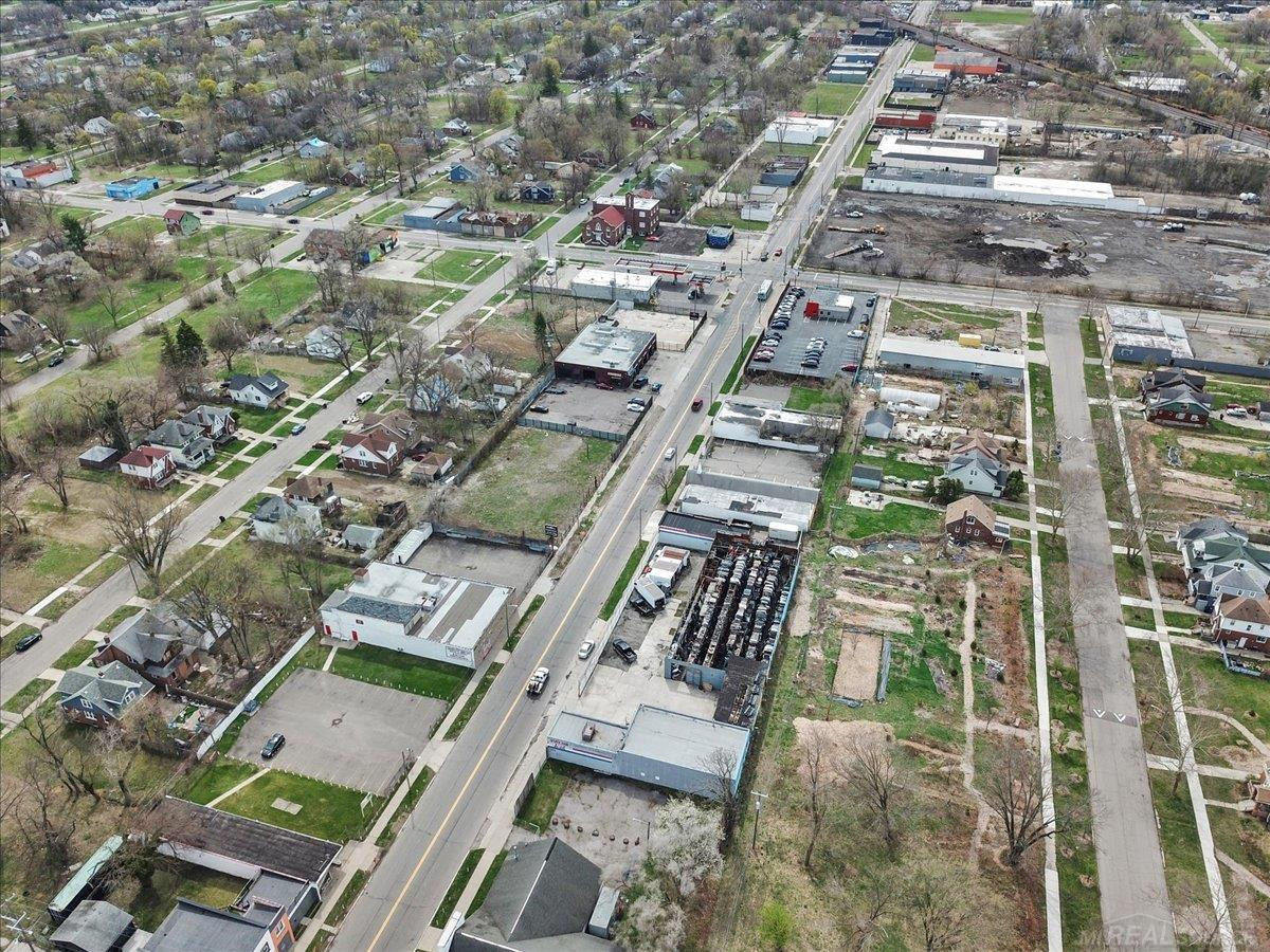20011 John R Street, Detroit, MI 48203 — Photo 21
