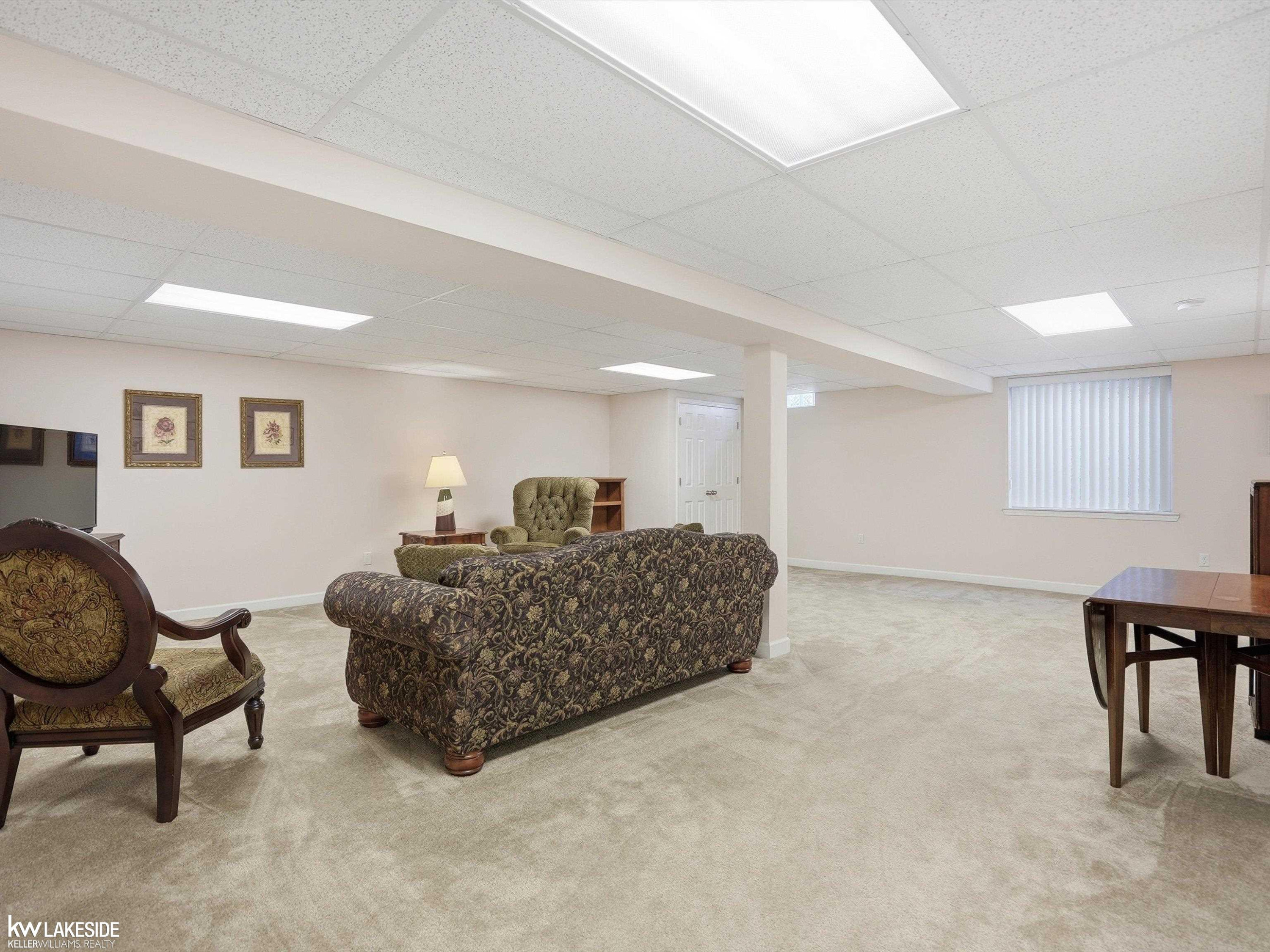 46899 Cynthia Drive, Macomb, MI 48044 — Photo 36
