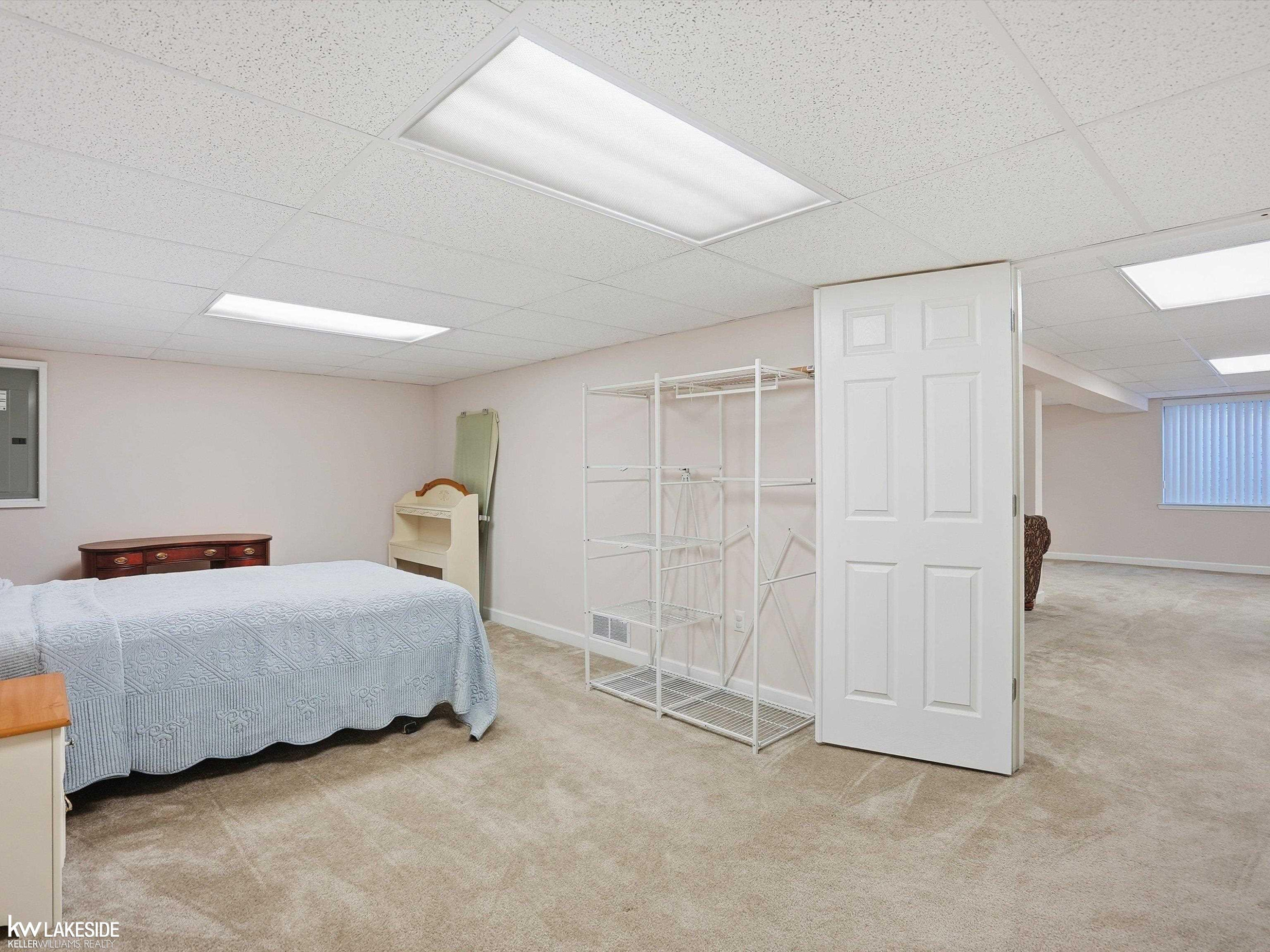 46899 Cynthia Drive, Macomb, MI 48044 — Photo 38