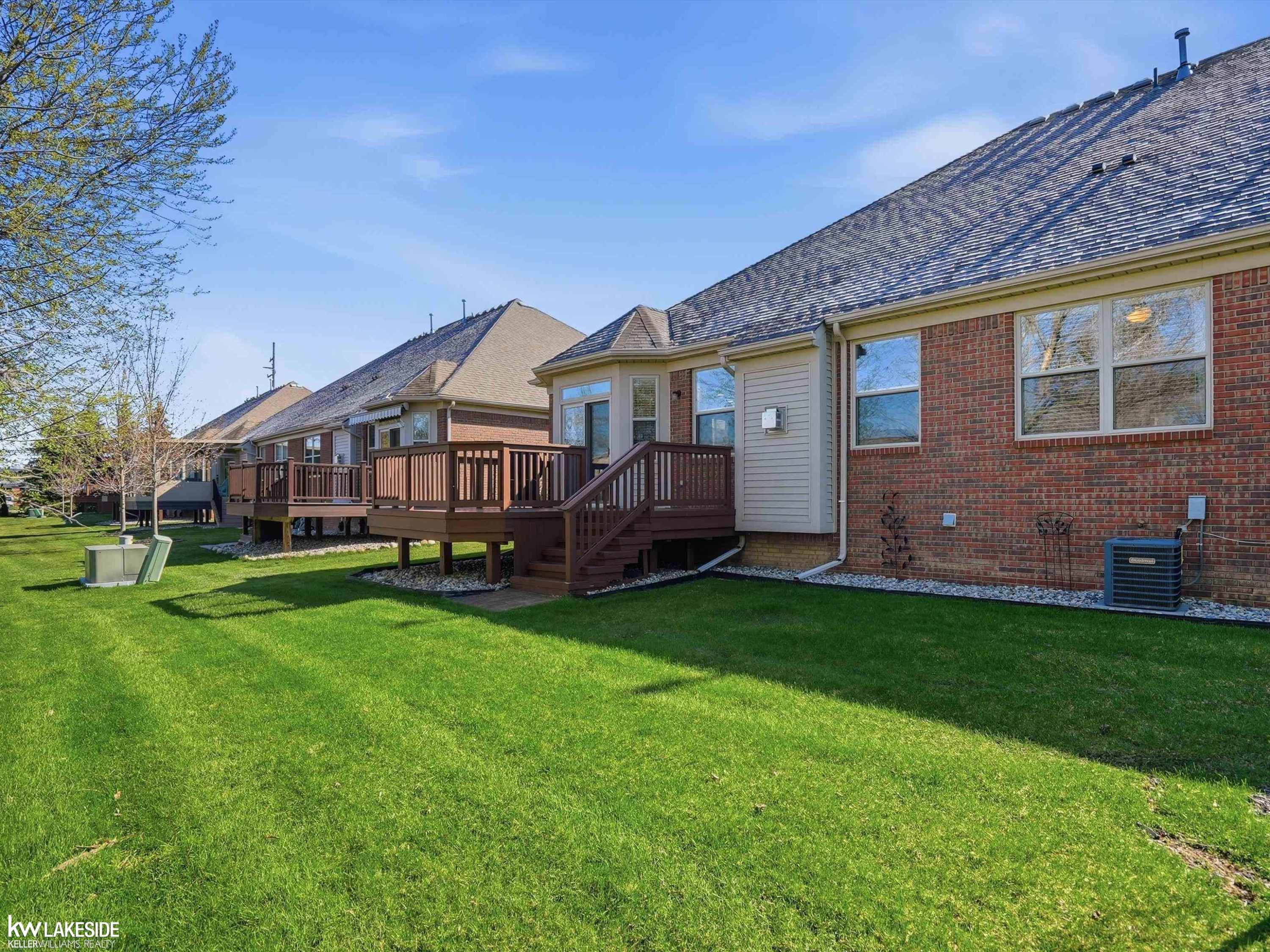 46899 Cynthia Drive, Macomb, MI 48044 — Photo 42