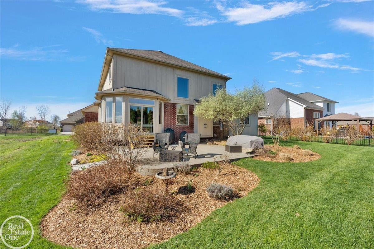 15833 Kingsway Drive, MI 48044 — Photo 7