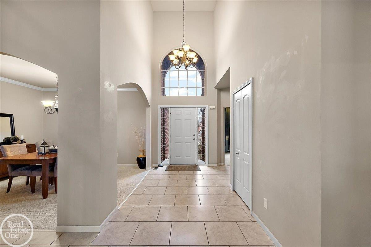 15833 Kingsway Drive, MI 48044 — Photo 21