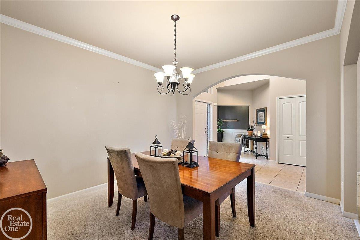 15833 Kingsway Drive, MI 48044 — Photo 23