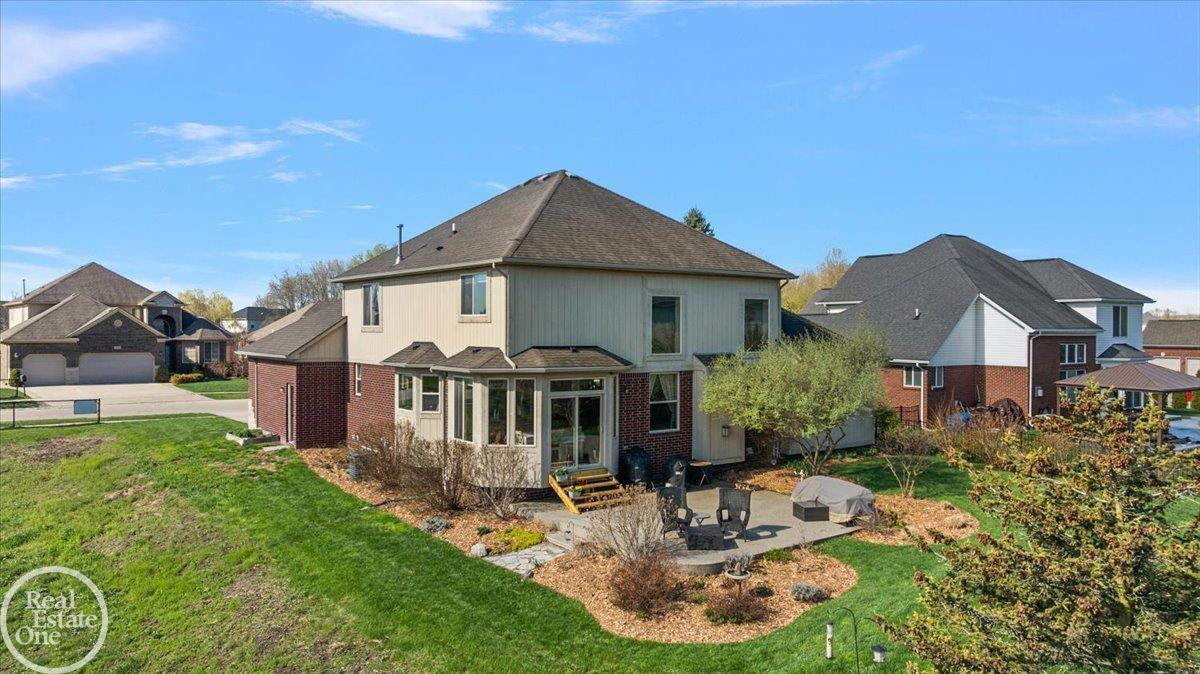 15833 Kingsway Drive, MI 48044 — Photo 54