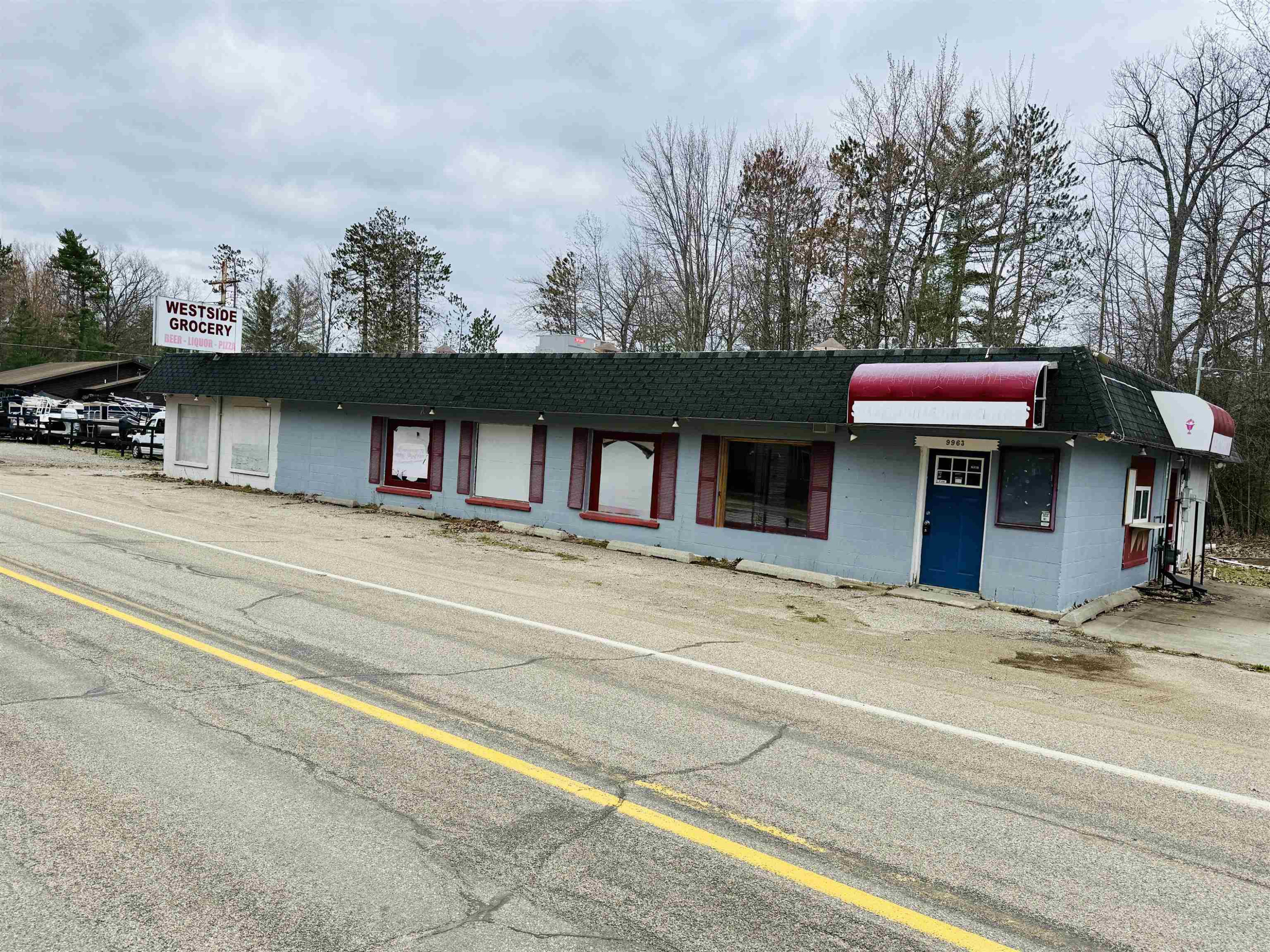 9963 W Higgins Drive, Roscommon, MI 48653