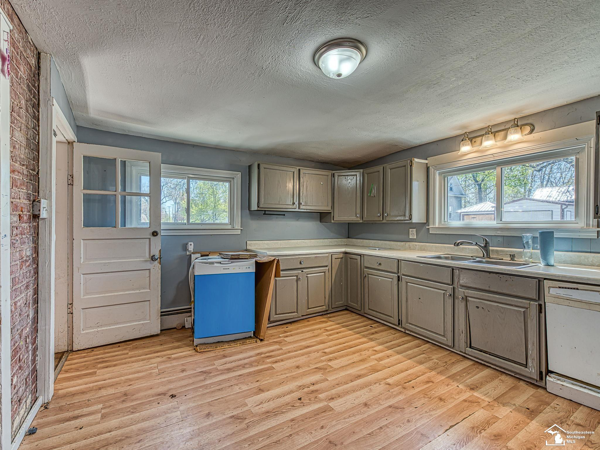 115 Grove Street, Hudson, MI 49247 — Photo 18
