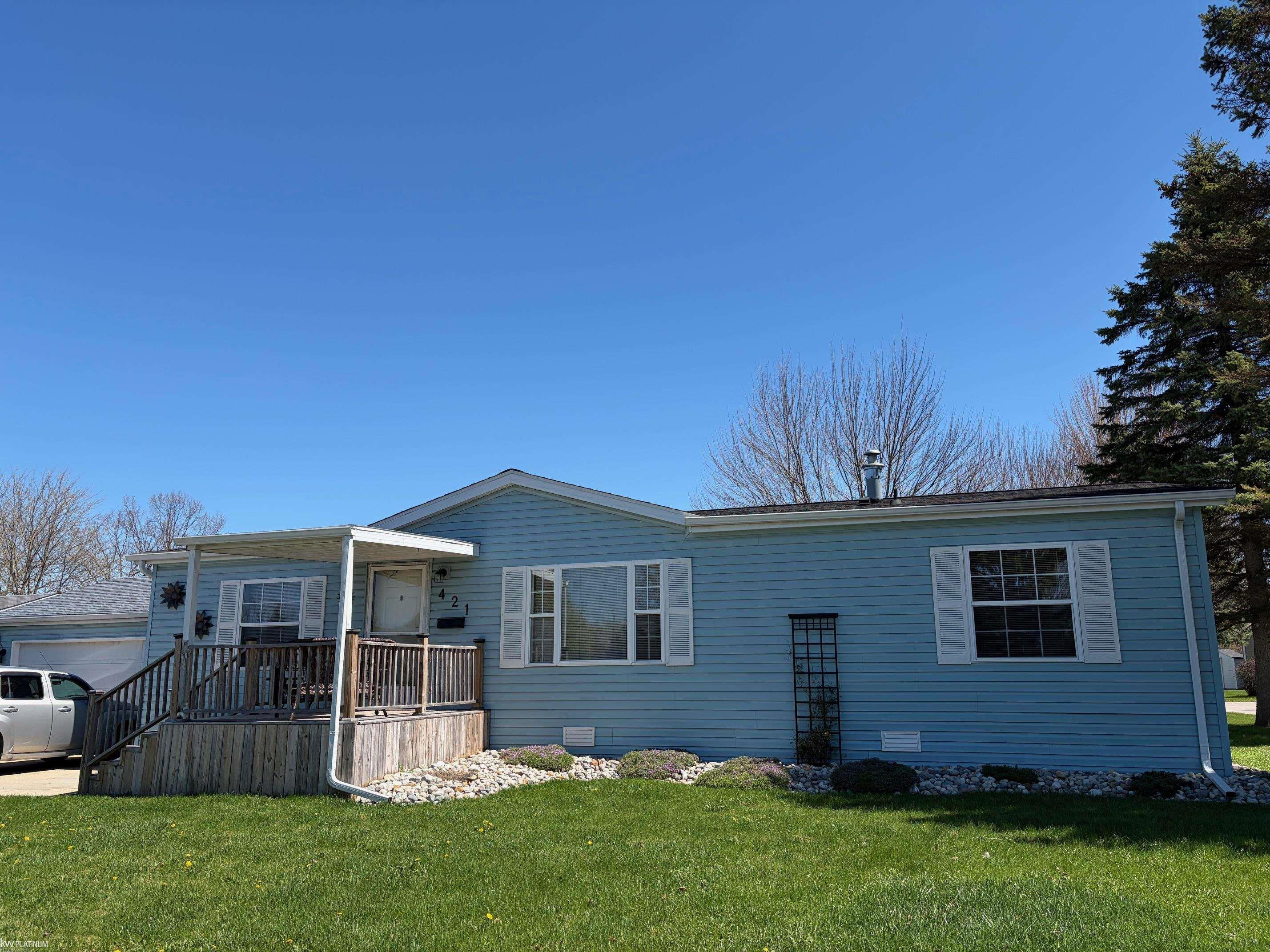 421 Red Pine Drive, Flint, MI 48506 — front exterior