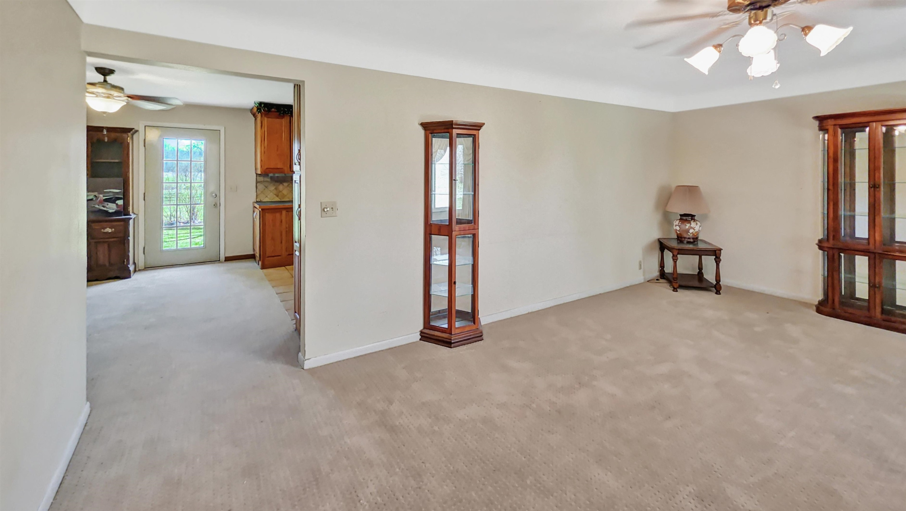 8166 N Linden Road, Mount Morris, MI 48458 — Photo 2