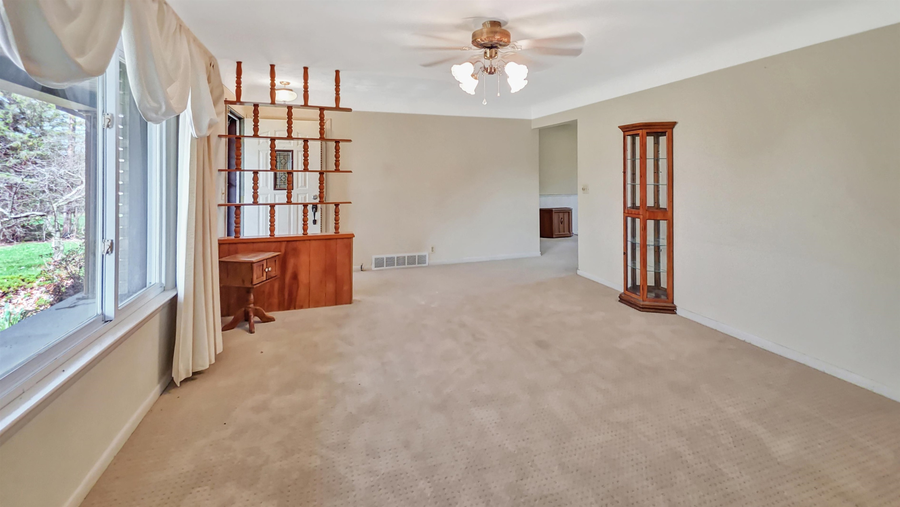 8166 N Linden Road, Mount Morris, MI 48458 — Photo 4
