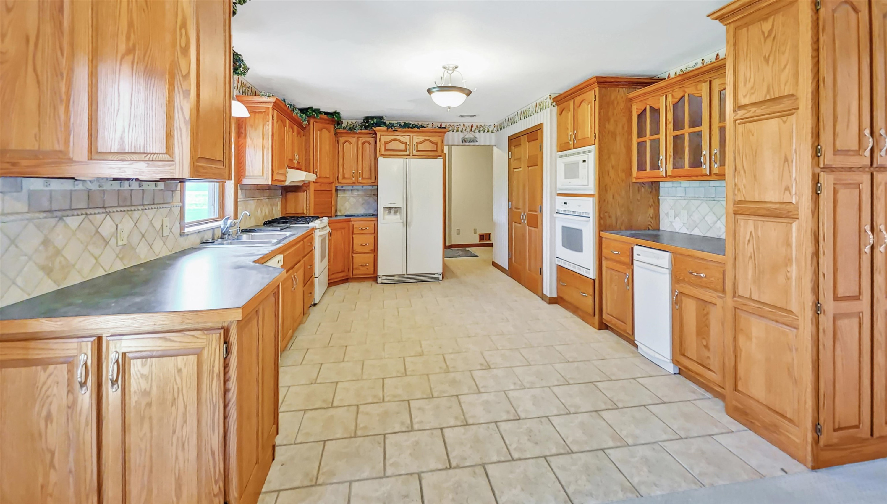 8166 N Linden Road, Mount Morris, MI 48458 — Photo 7