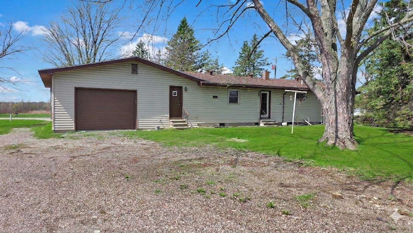 8166 N Linden Road, Mount Morris, MI 48458 — Photo 22