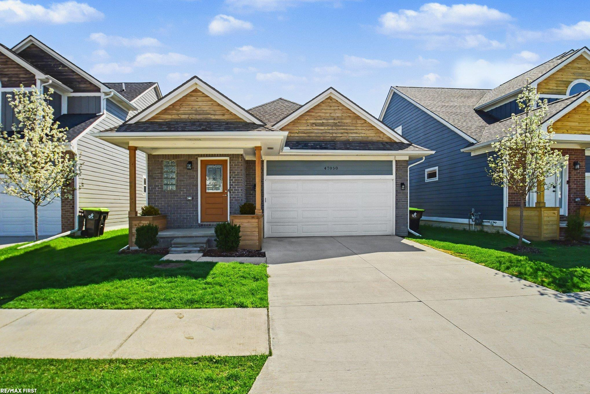 47050 Brookview Drive, MI 48047 — Photo 27