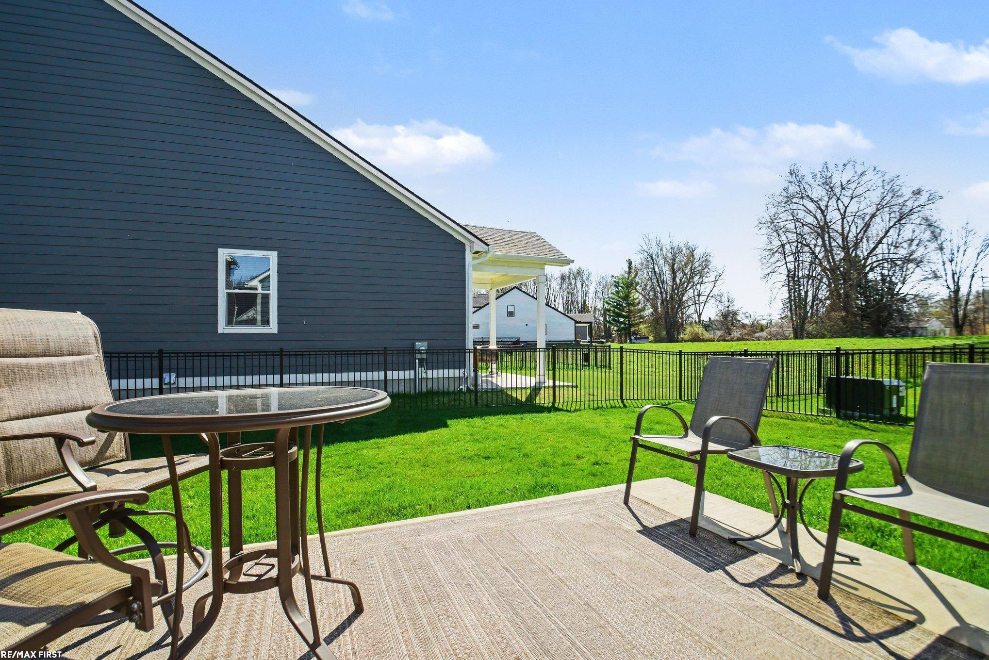 47050 Brookview Drive, MI 48047 — Photo 22